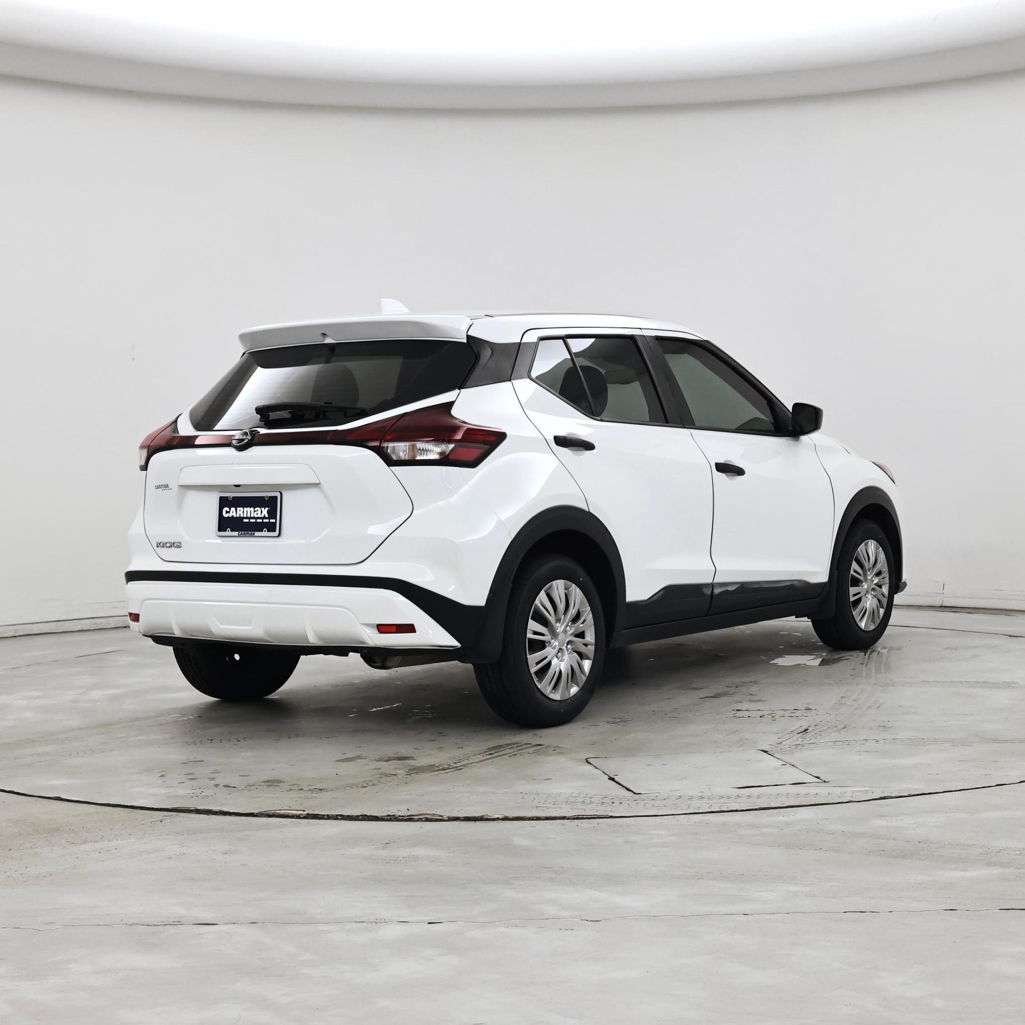 Thumbnail: 2024 Nissan Kicks - 8