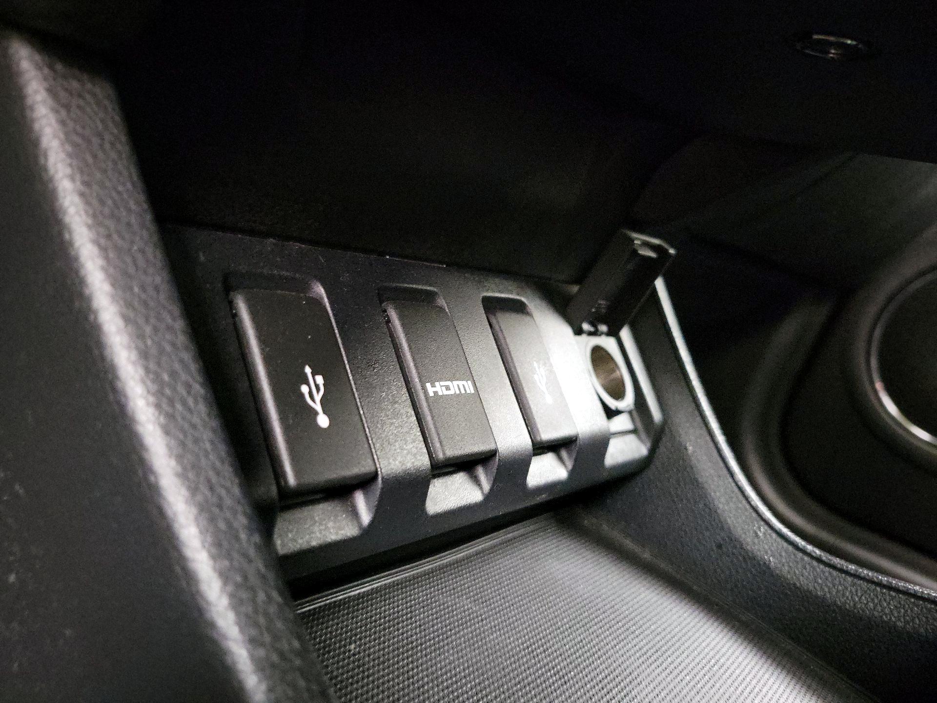 Thumbnail: 2016 Honda HR-V - 18