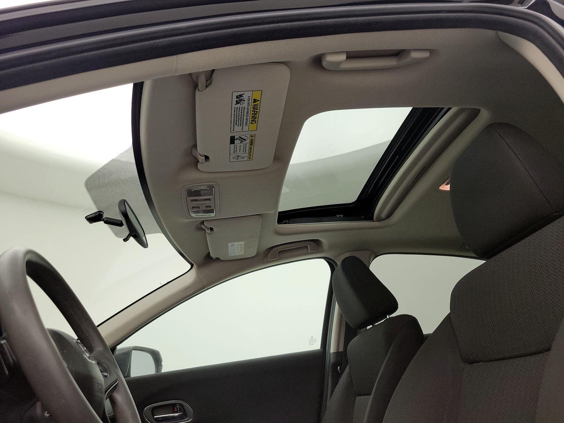 Thumbnail: 2016 Honda HR-V - 19