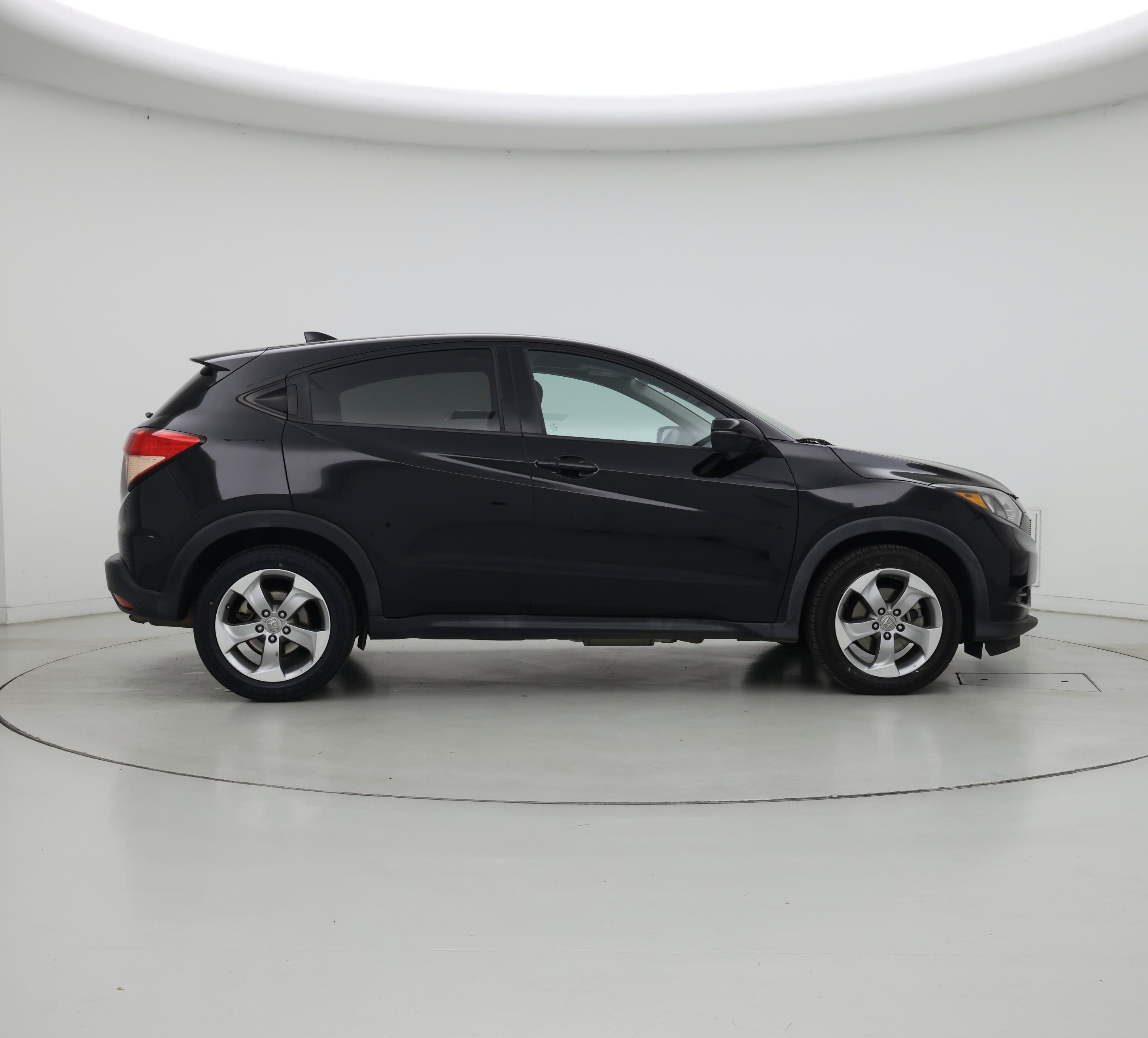 Thumbnail: 2016 Honda HR-V - 7