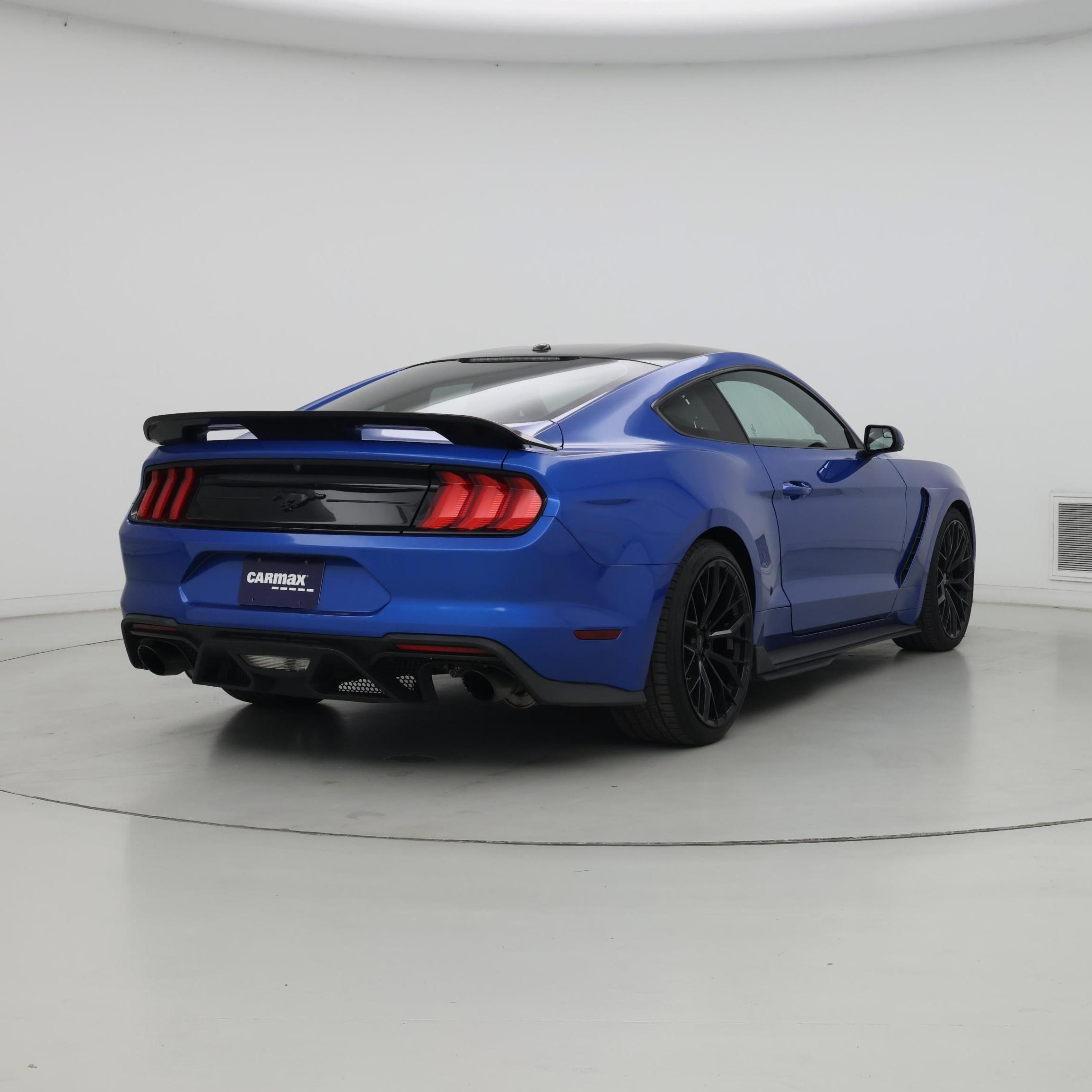 Thumbnail: 2019 Ford Mustang - 8