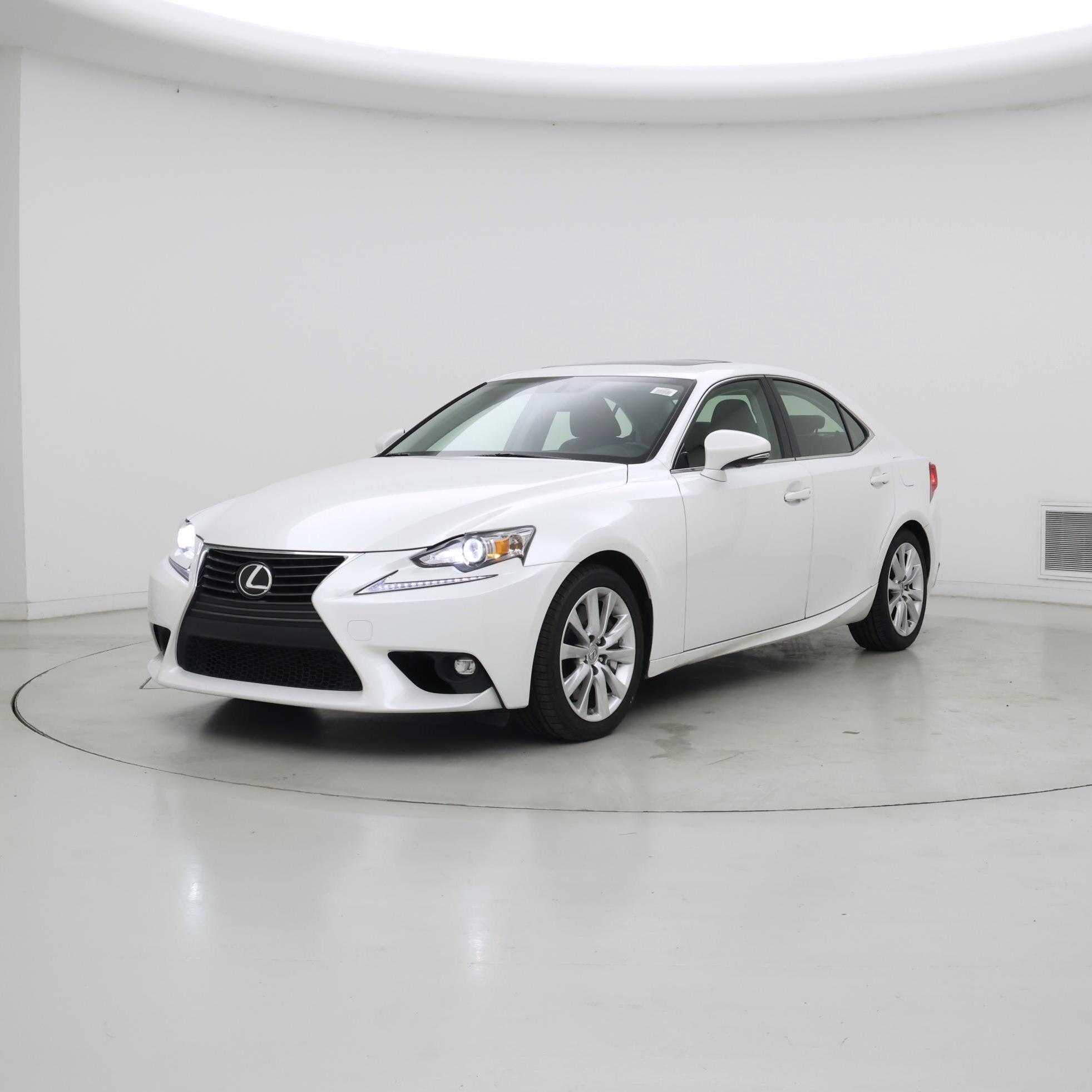 Thumbnail: 2016 Lexus IS - 4
