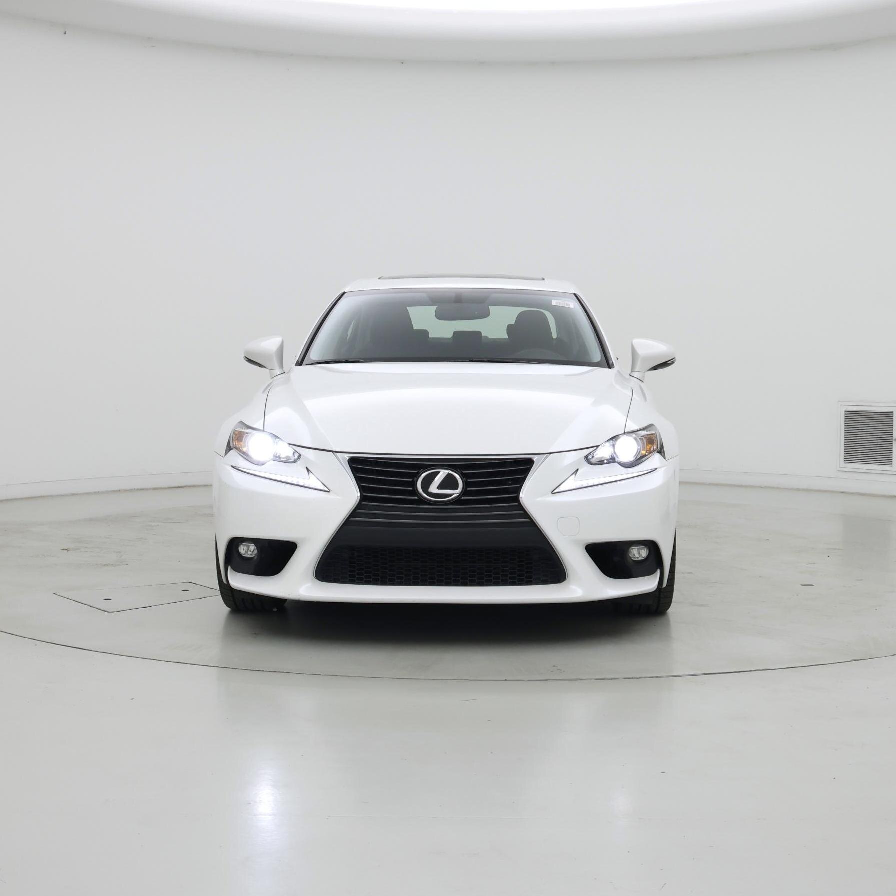 Thumbnail: 2016 Lexus IS - 5