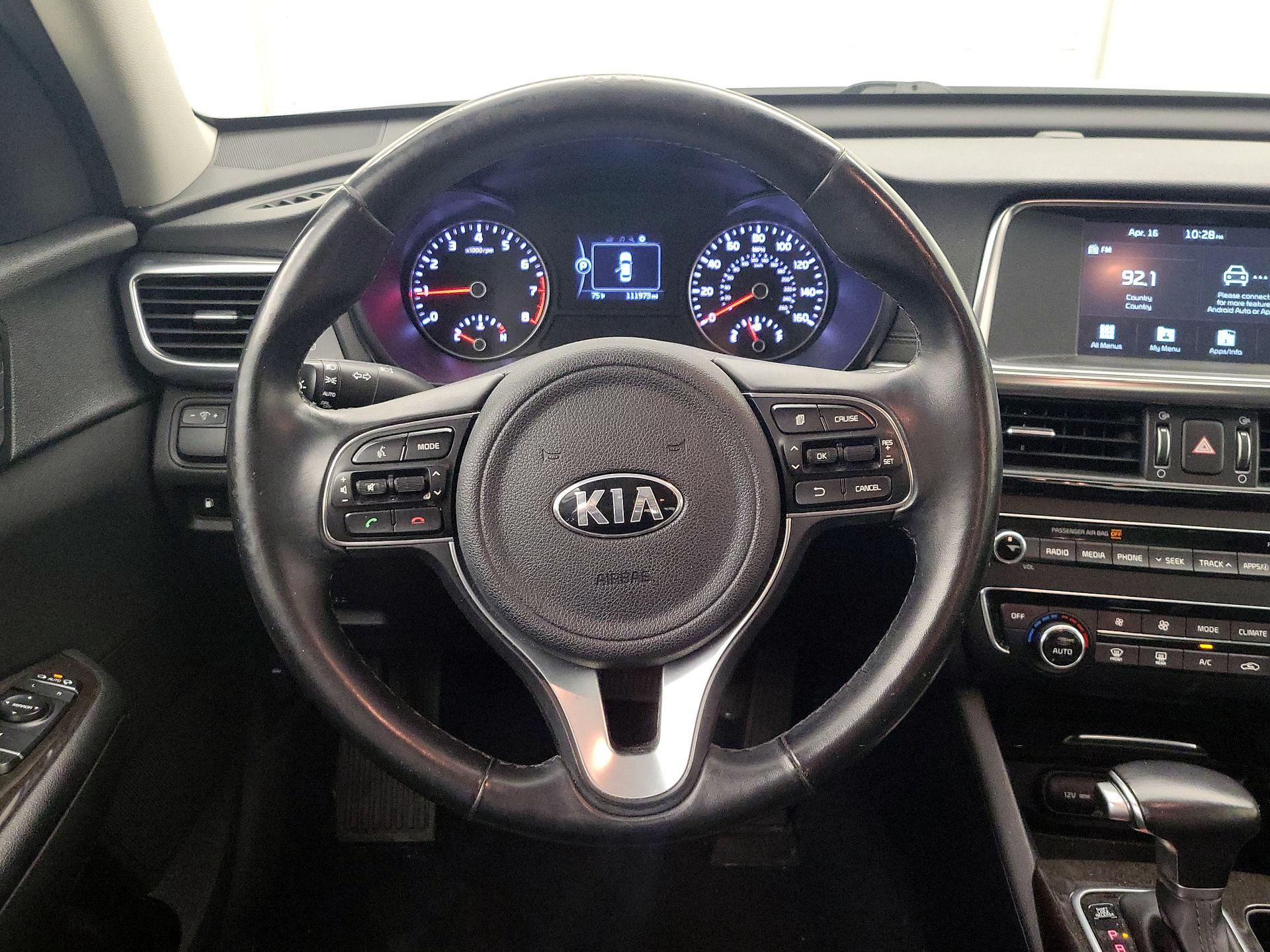 Thumbnail: 2017 Kia Optima - 10