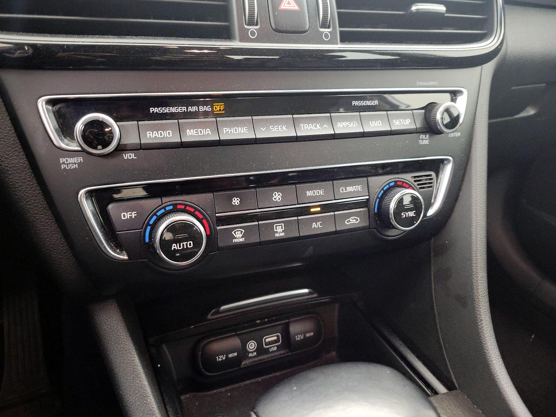 Thumbnail: 2017 Kia Optima - 16