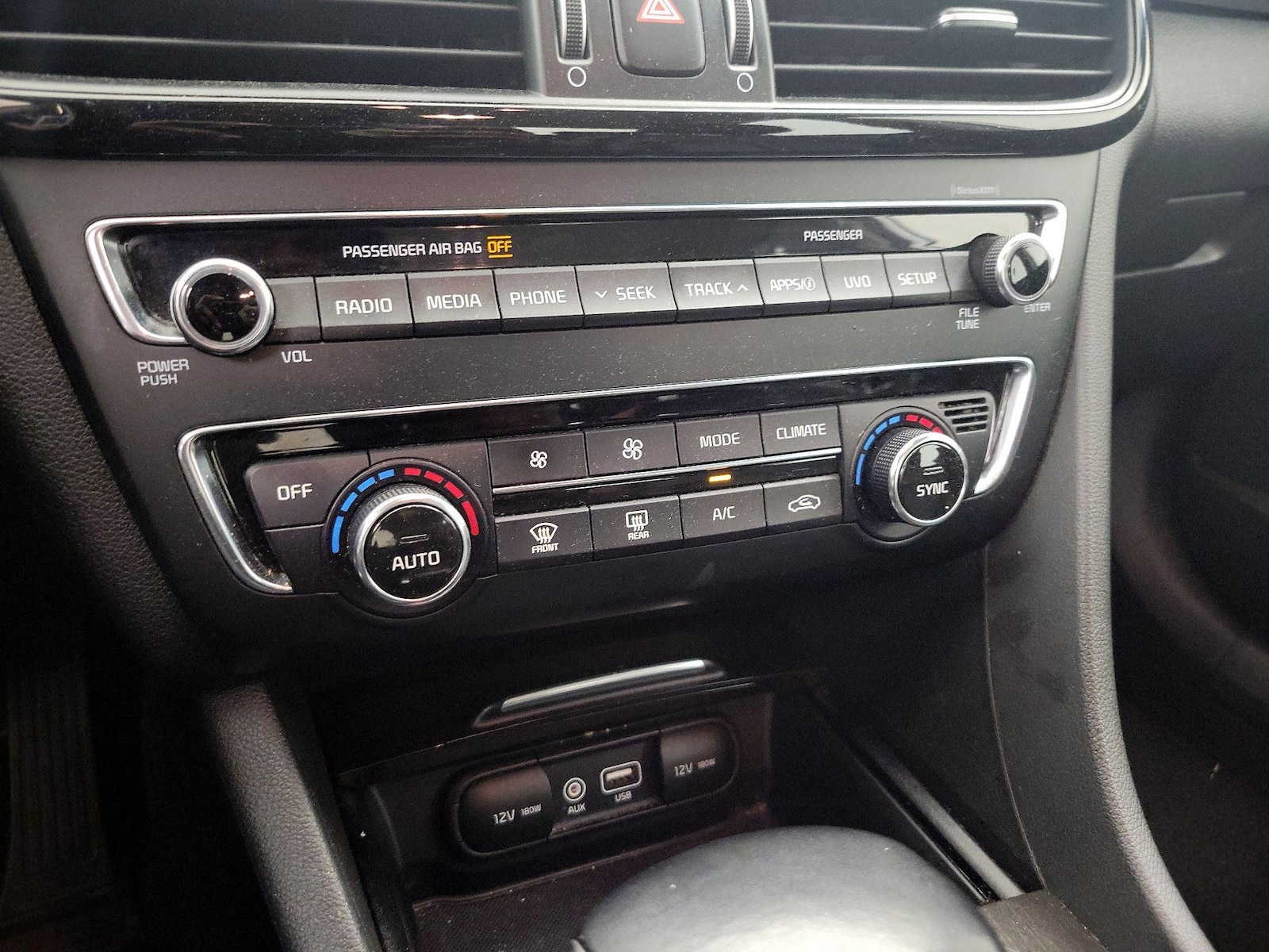 2017 Kia Optima EX - Photo 17