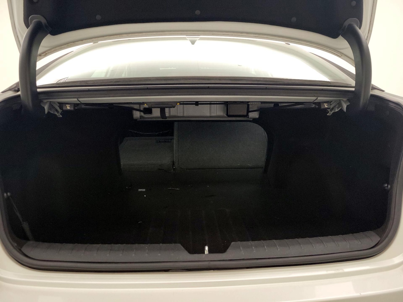 2017 Kia Optima EX - Photo 22