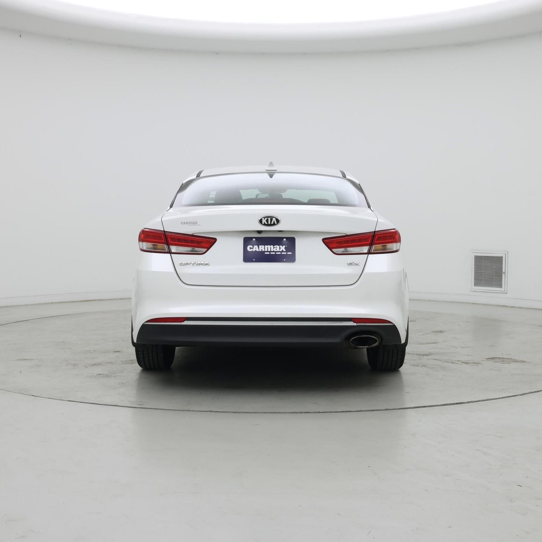 Thumbnail: 2017 Kia Optima - 6