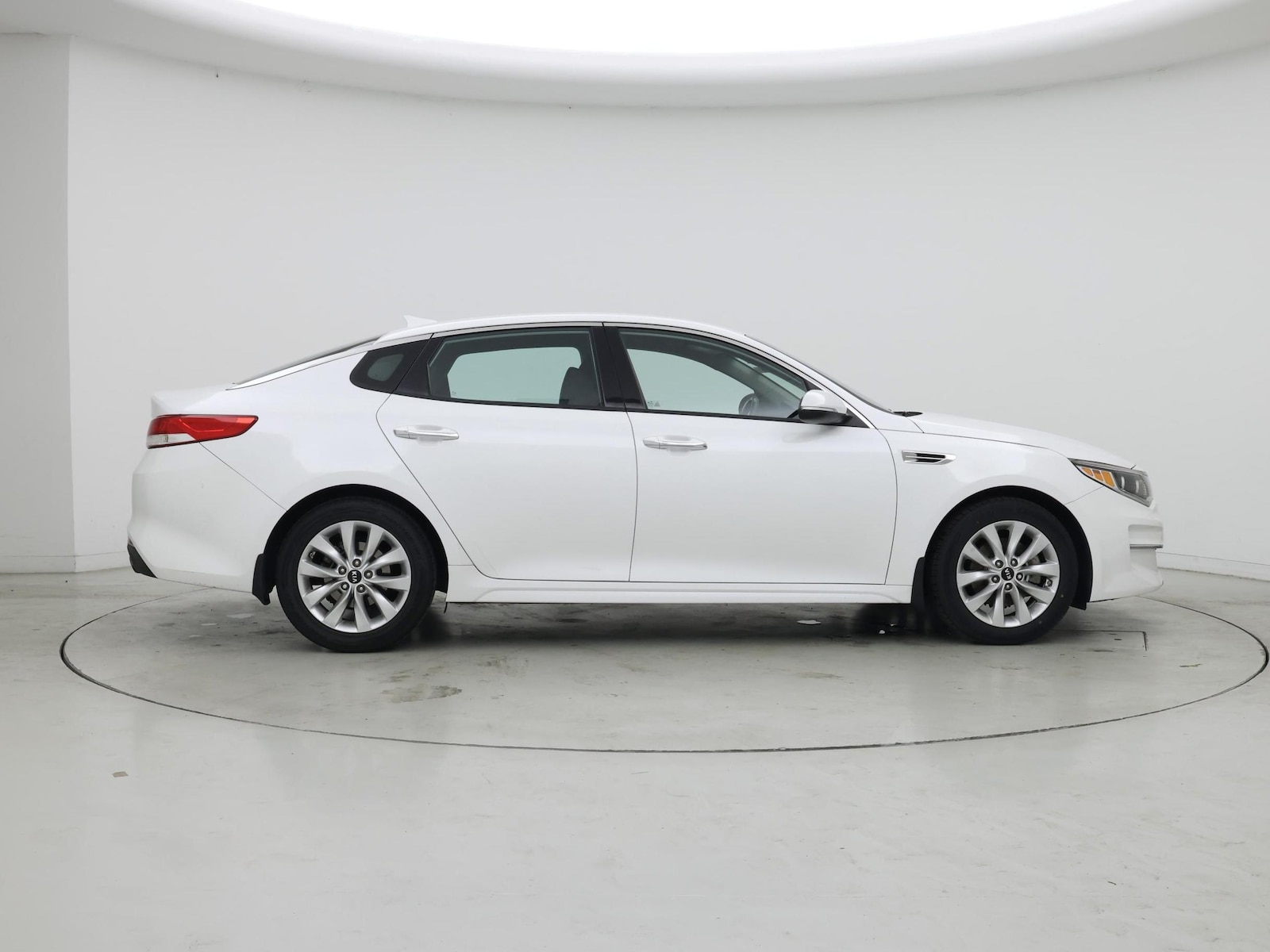 2017 Kia Optima EX - Photo 8