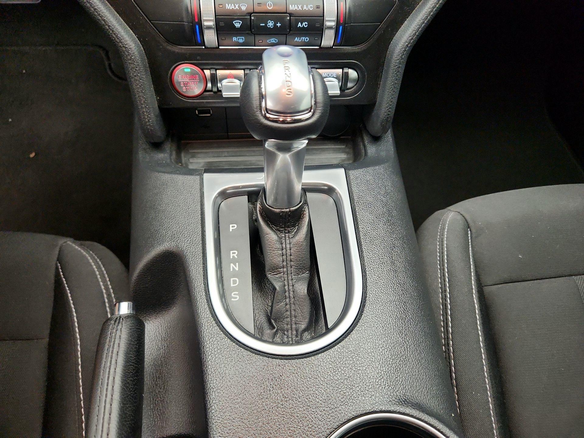 Thumbnail: 2022 Ford Mustang - 17