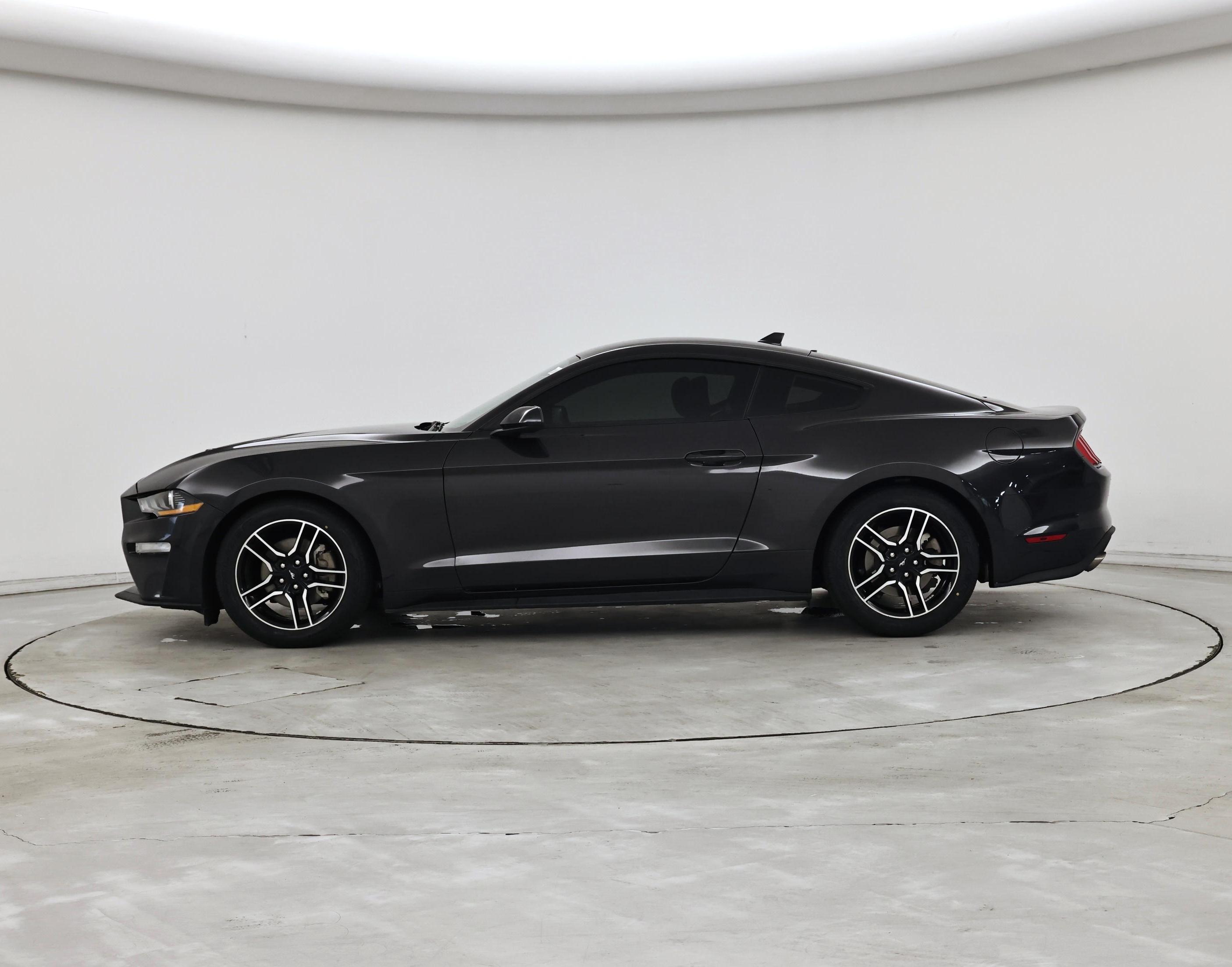 Thumbnail: 2022 Ford Mustang - 3