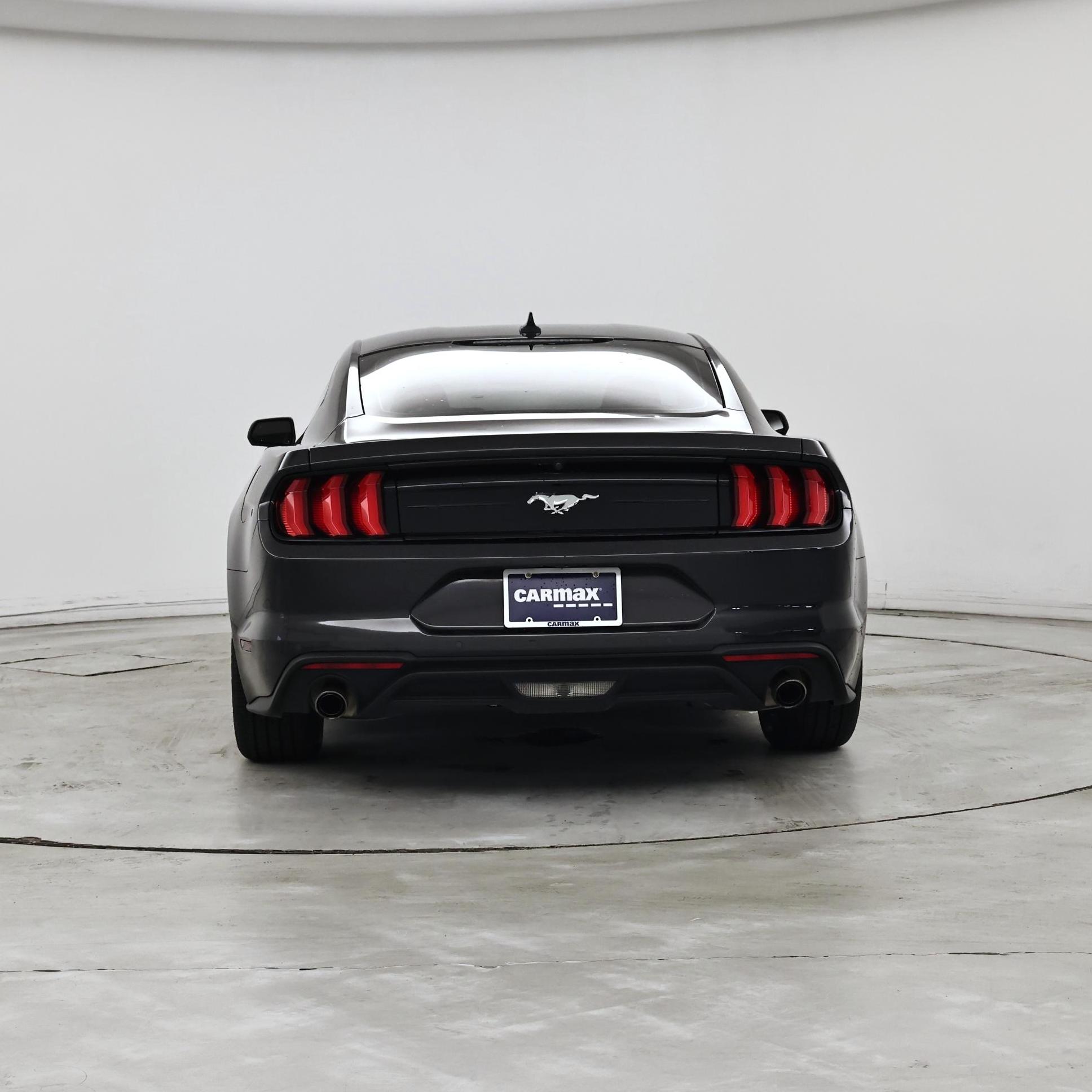 Thumbnail: 2022 Ford Mustang - 6