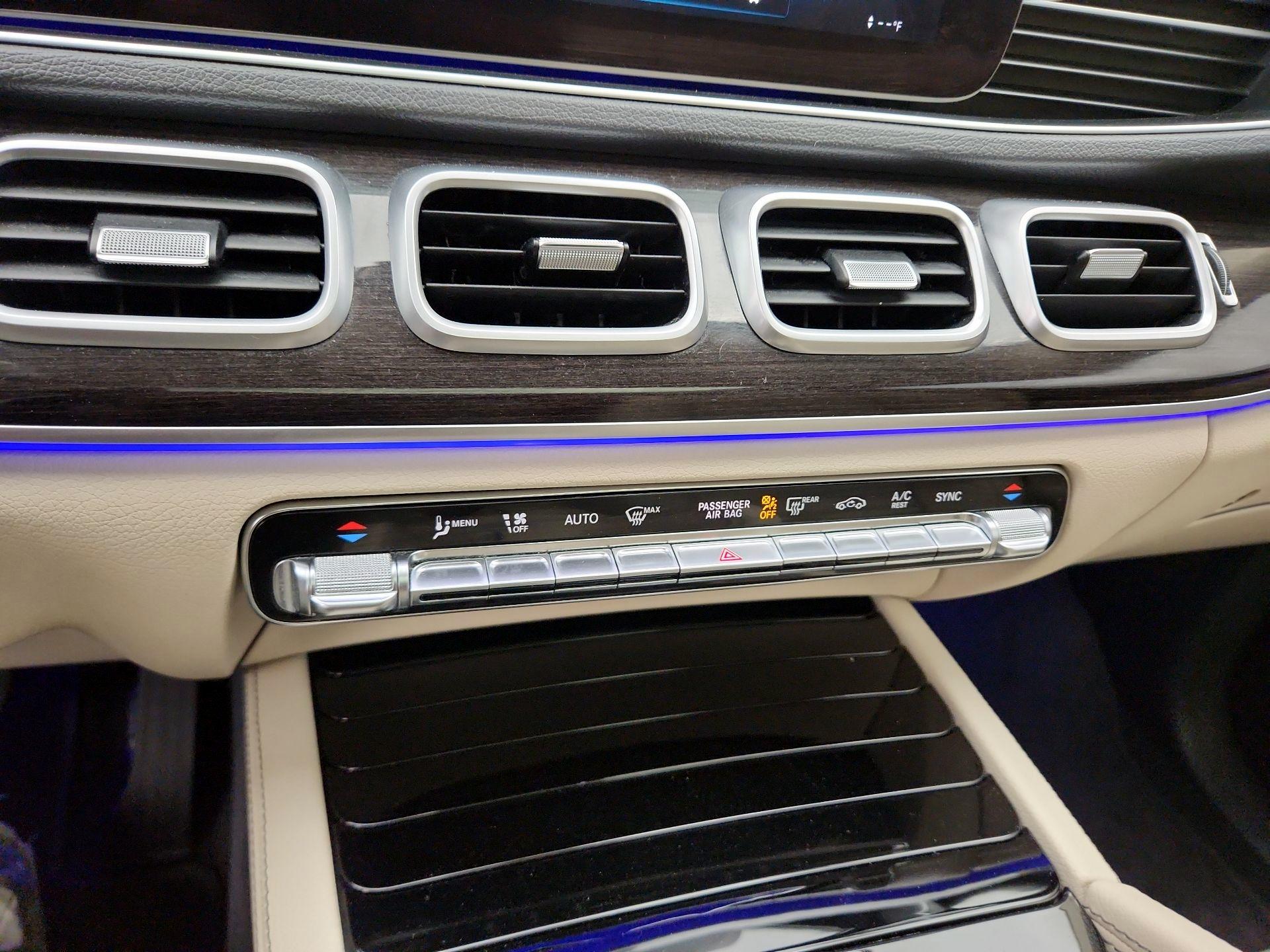 Thumbnail: 2020 Mercedes-Benz GLE - 17