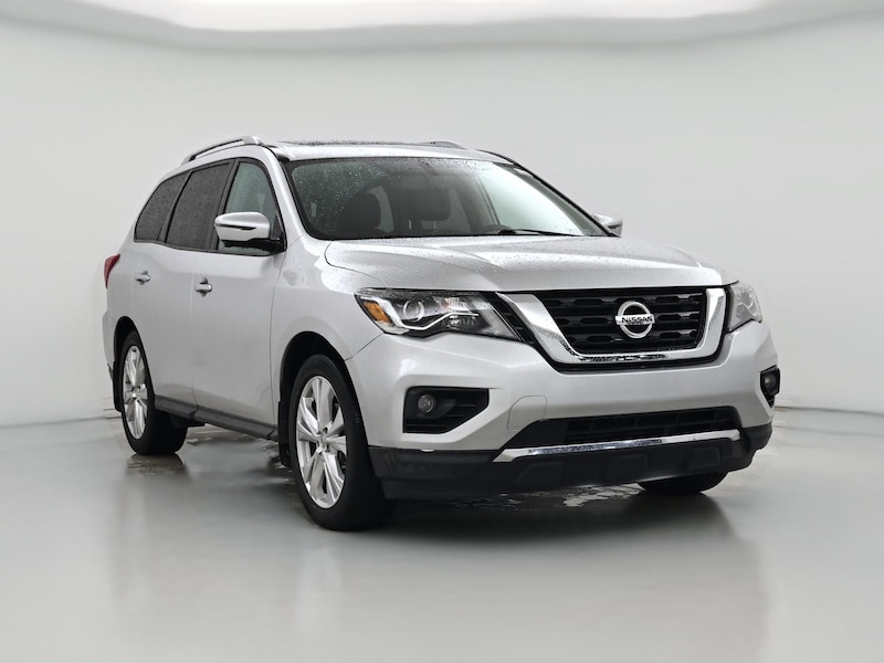2018 Nissan Pathfinder SL