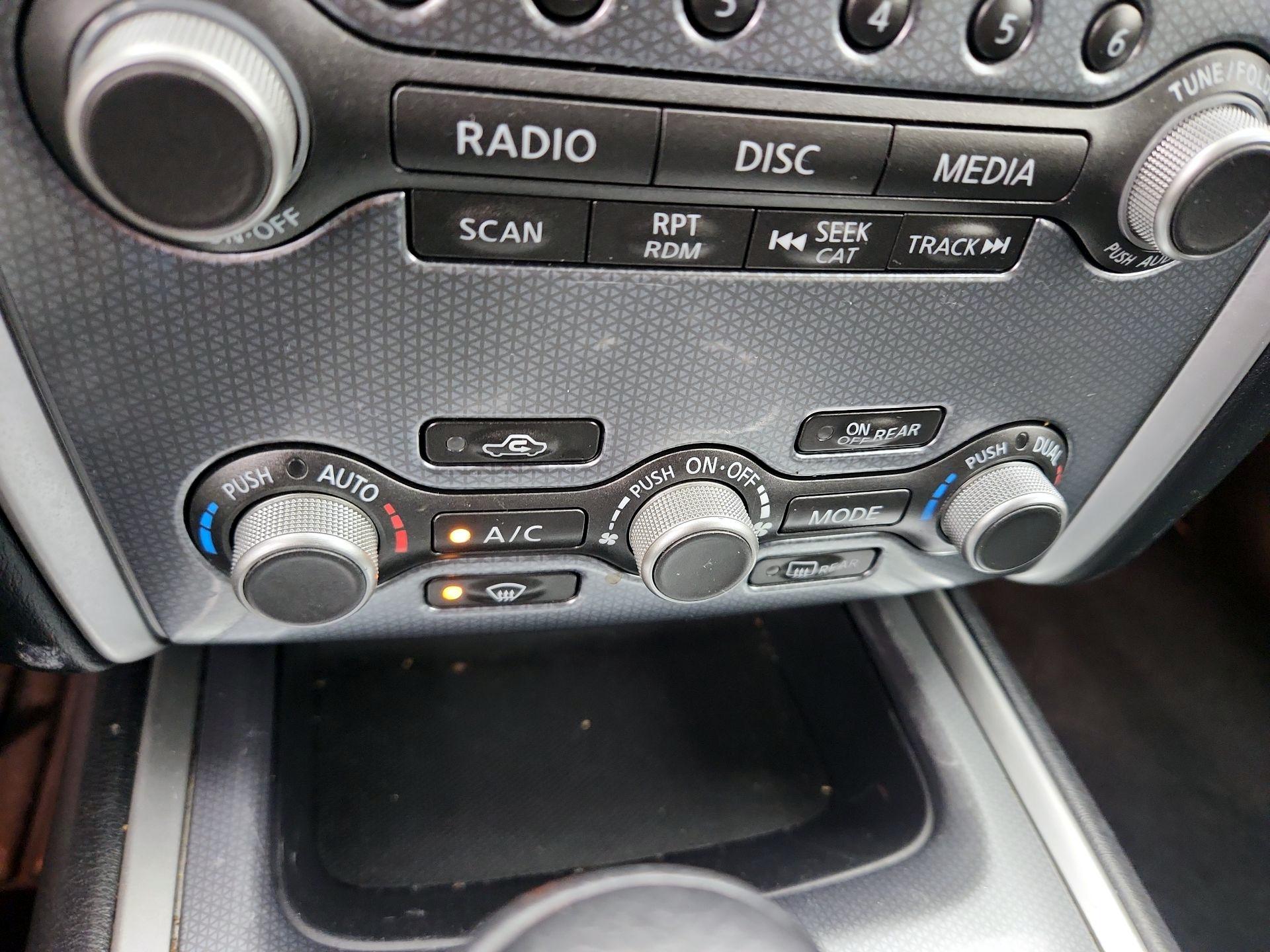 Thumbnail: 2018 Nissan Pathfinder - 17