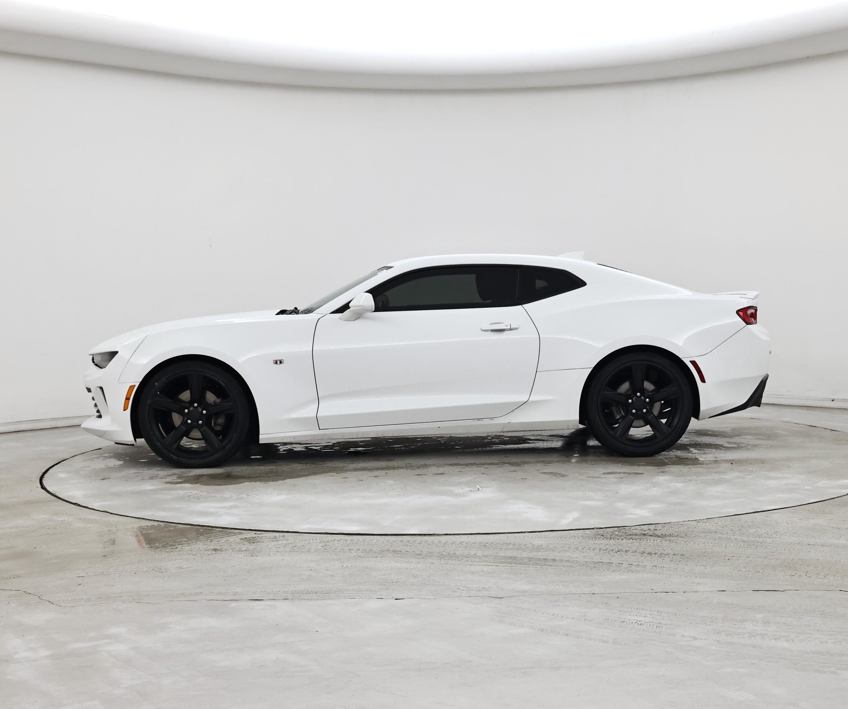 Thumbnail: 2017 Chevrolet Camaro - 3