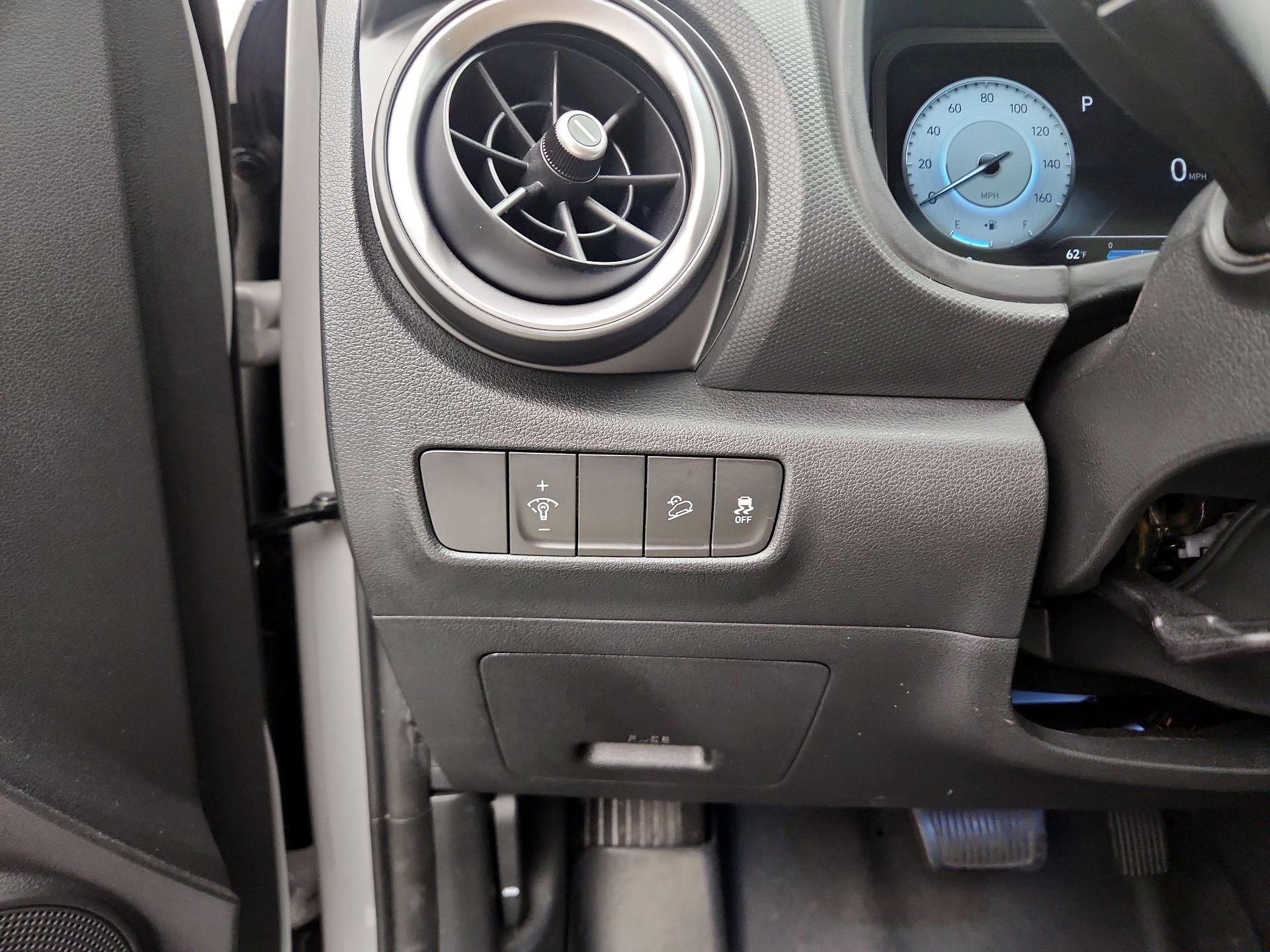 Thumbnail: 2022 Hyundai Kona - 13