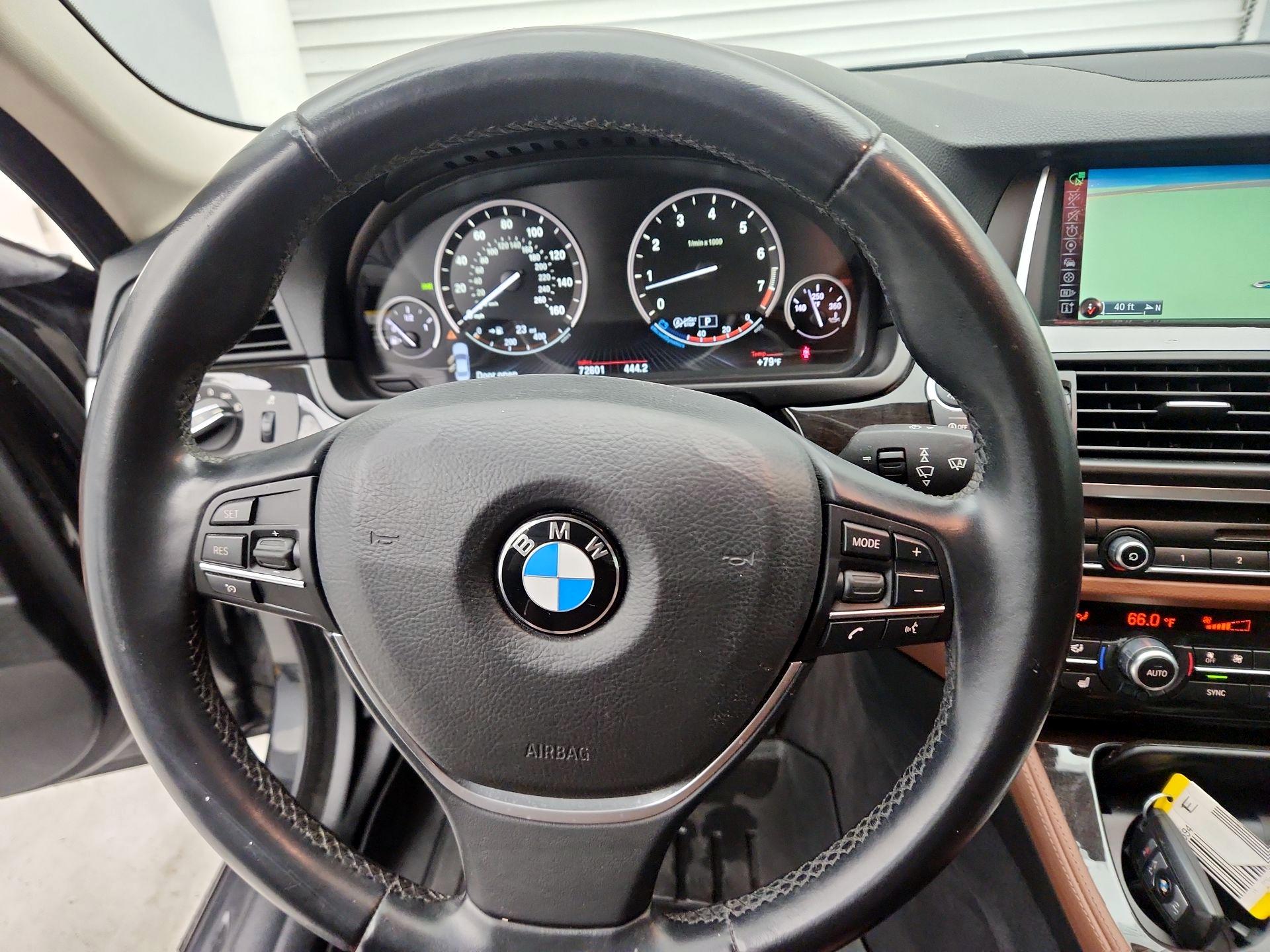Thumbnail: 2015 BMW 5 Series - 10