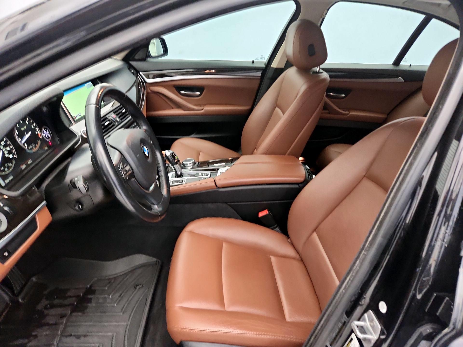 Thumbnail: 2015 BMW 5 Series - 11