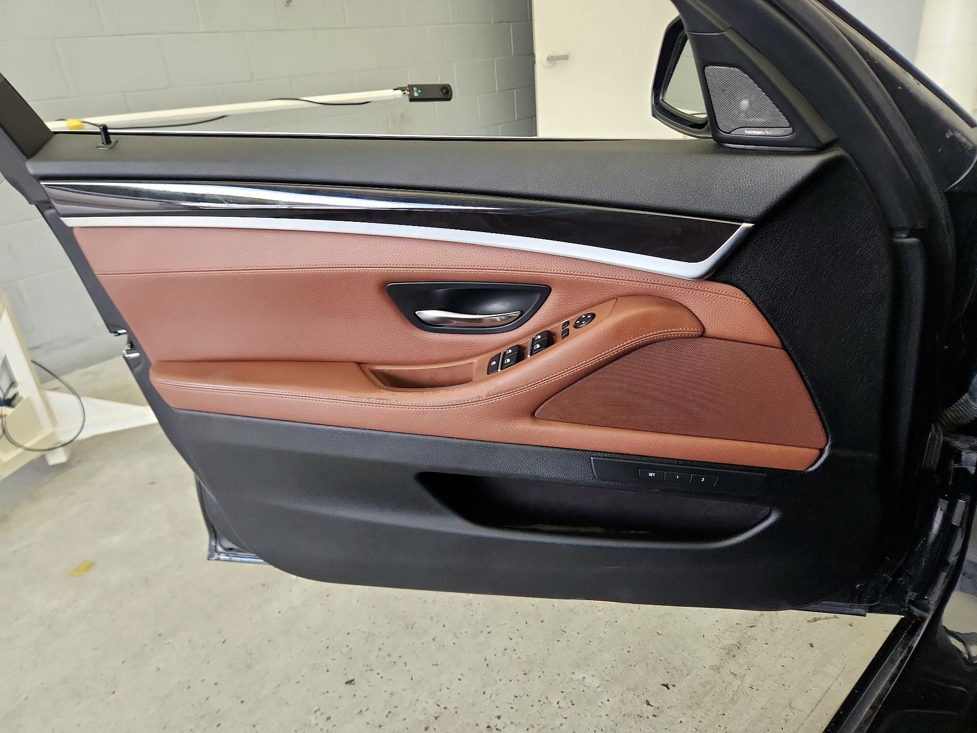 Thumbnail: 2015 BMW 5 Series - 12