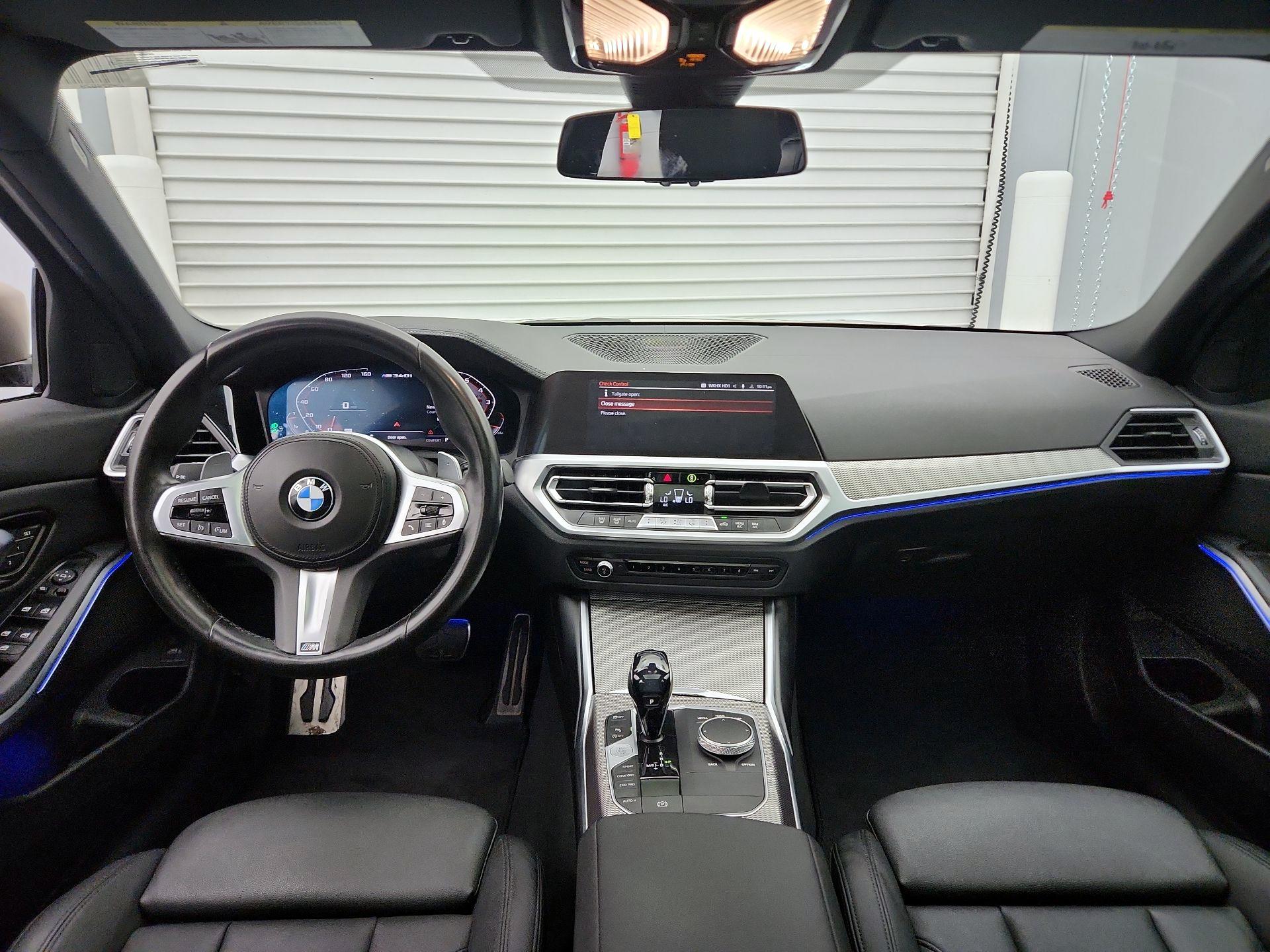 Thumbnail: 2020 BMW 3 Series - 9