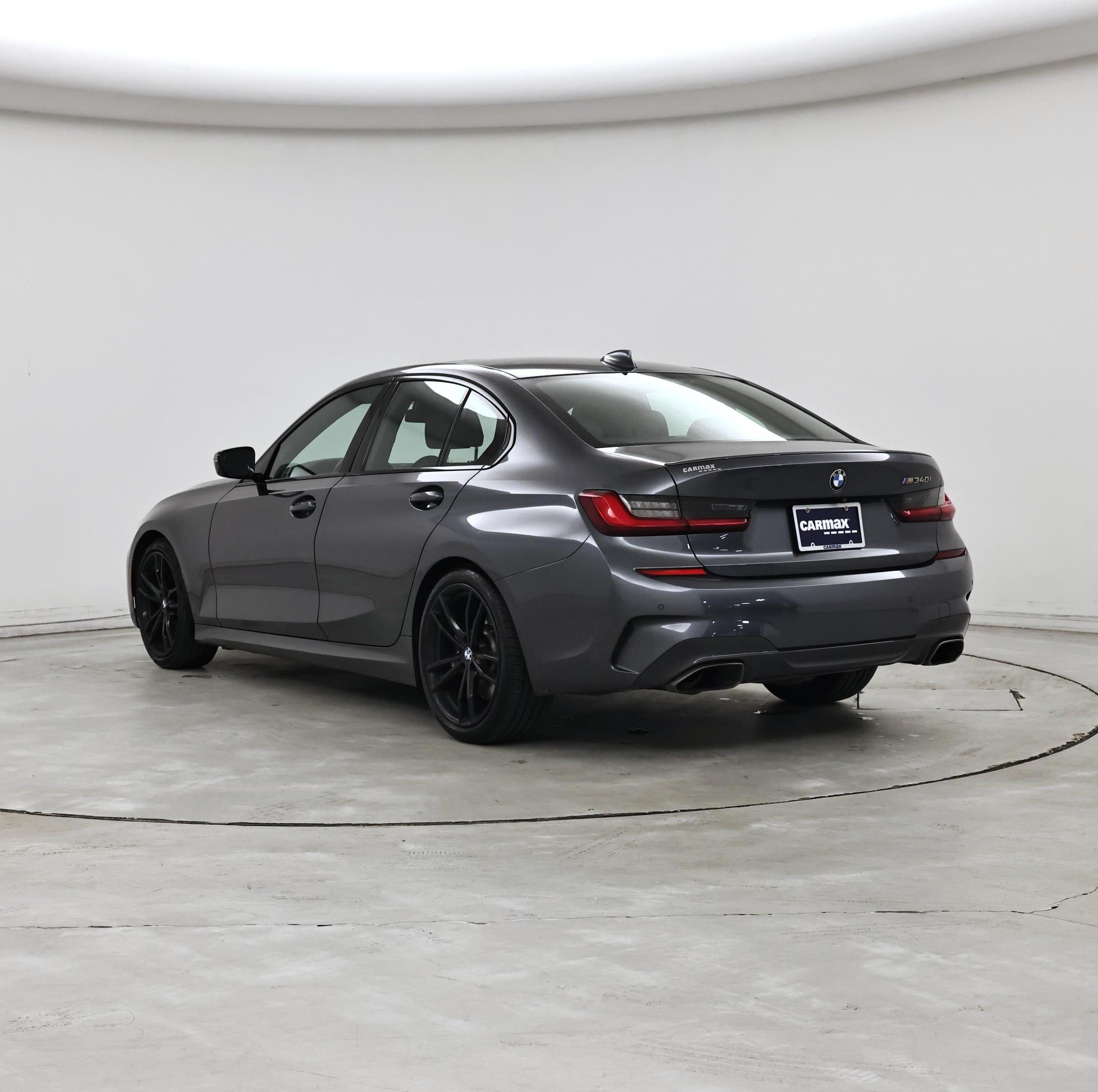 Thumbnail: 2020 BMW 3 Series - 2