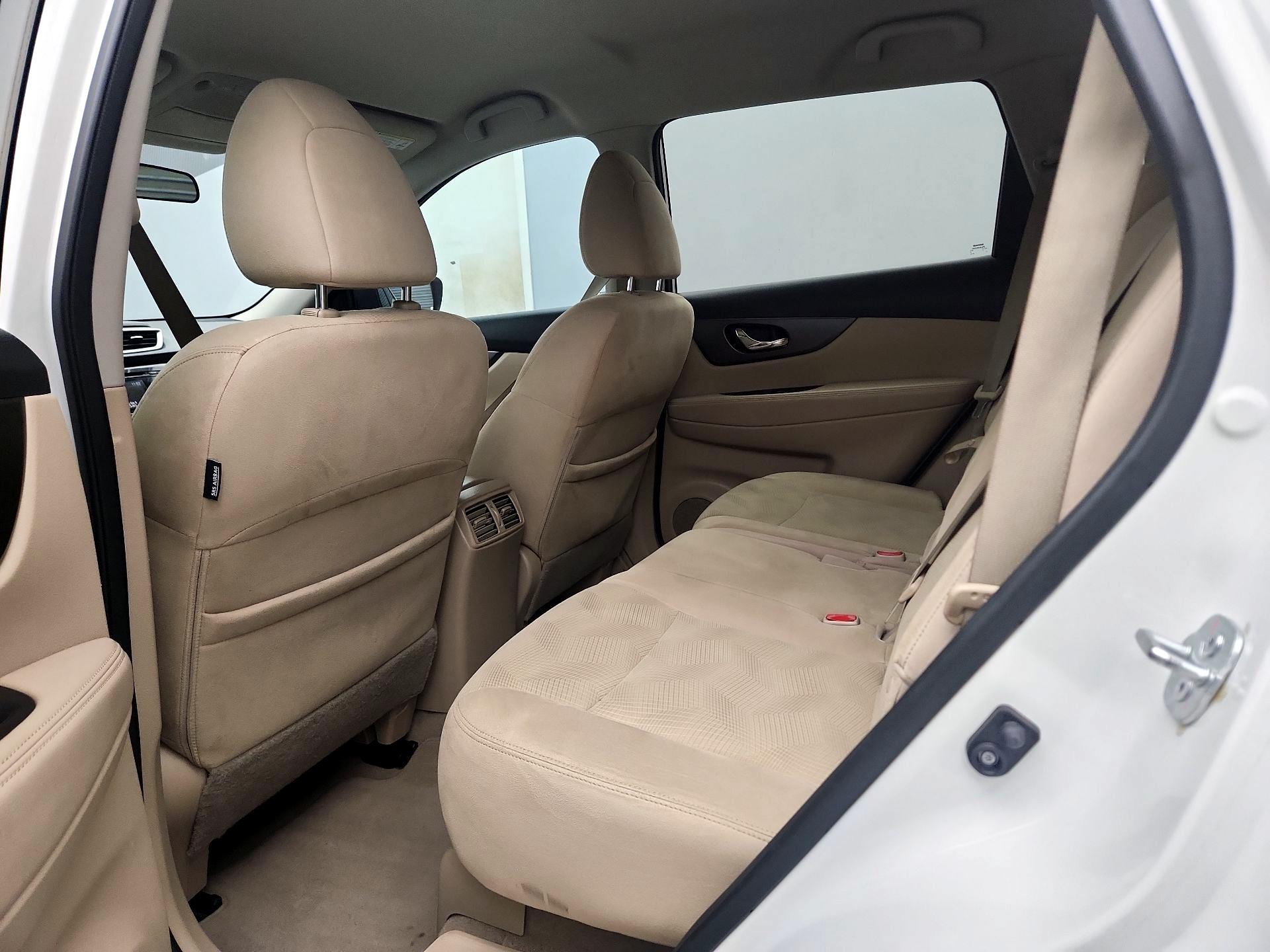 Thumbnail: 2014 Nissan Rogue - 19