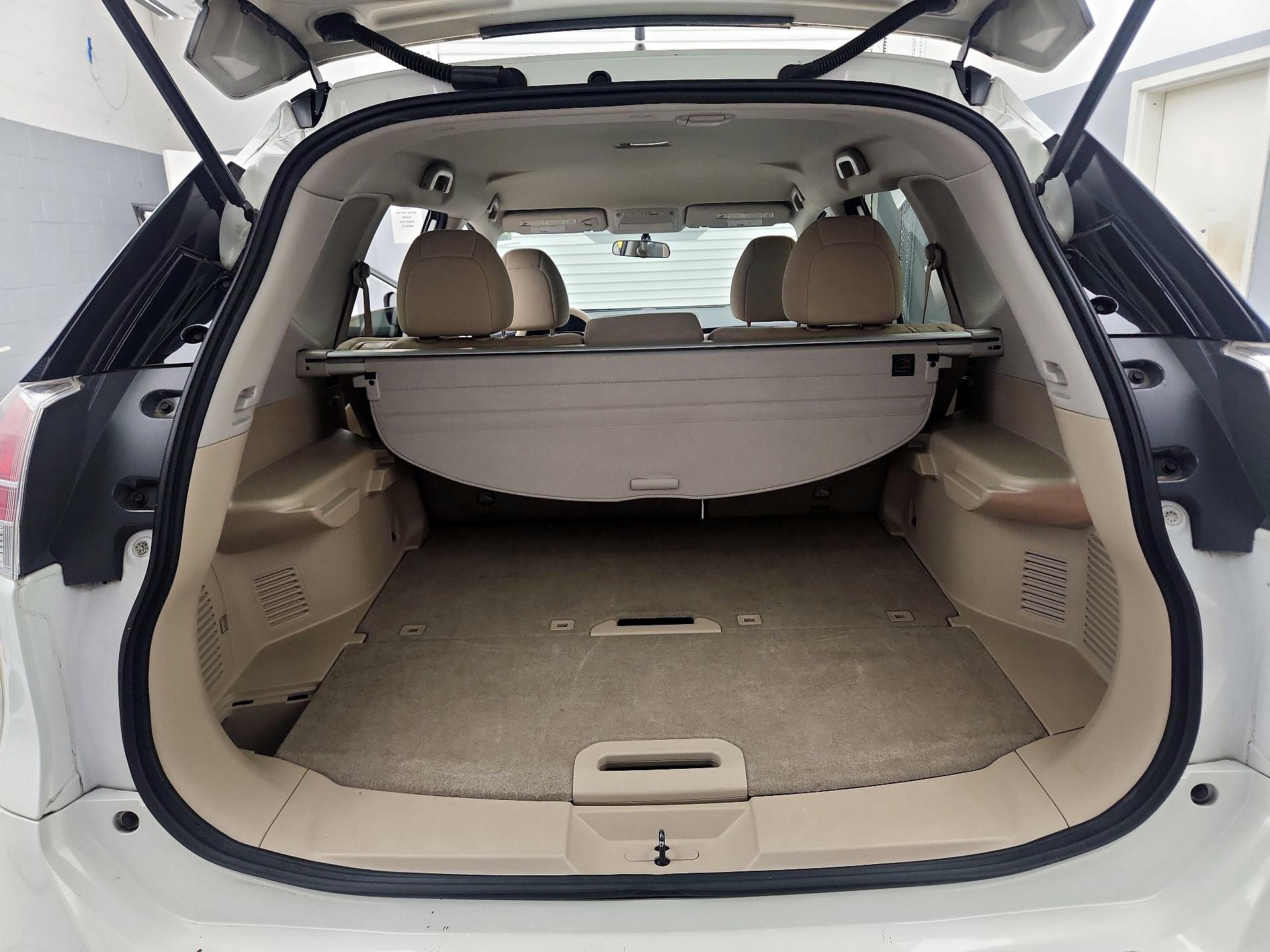 Thumbnail: 2014 Nissan Rogue - 20