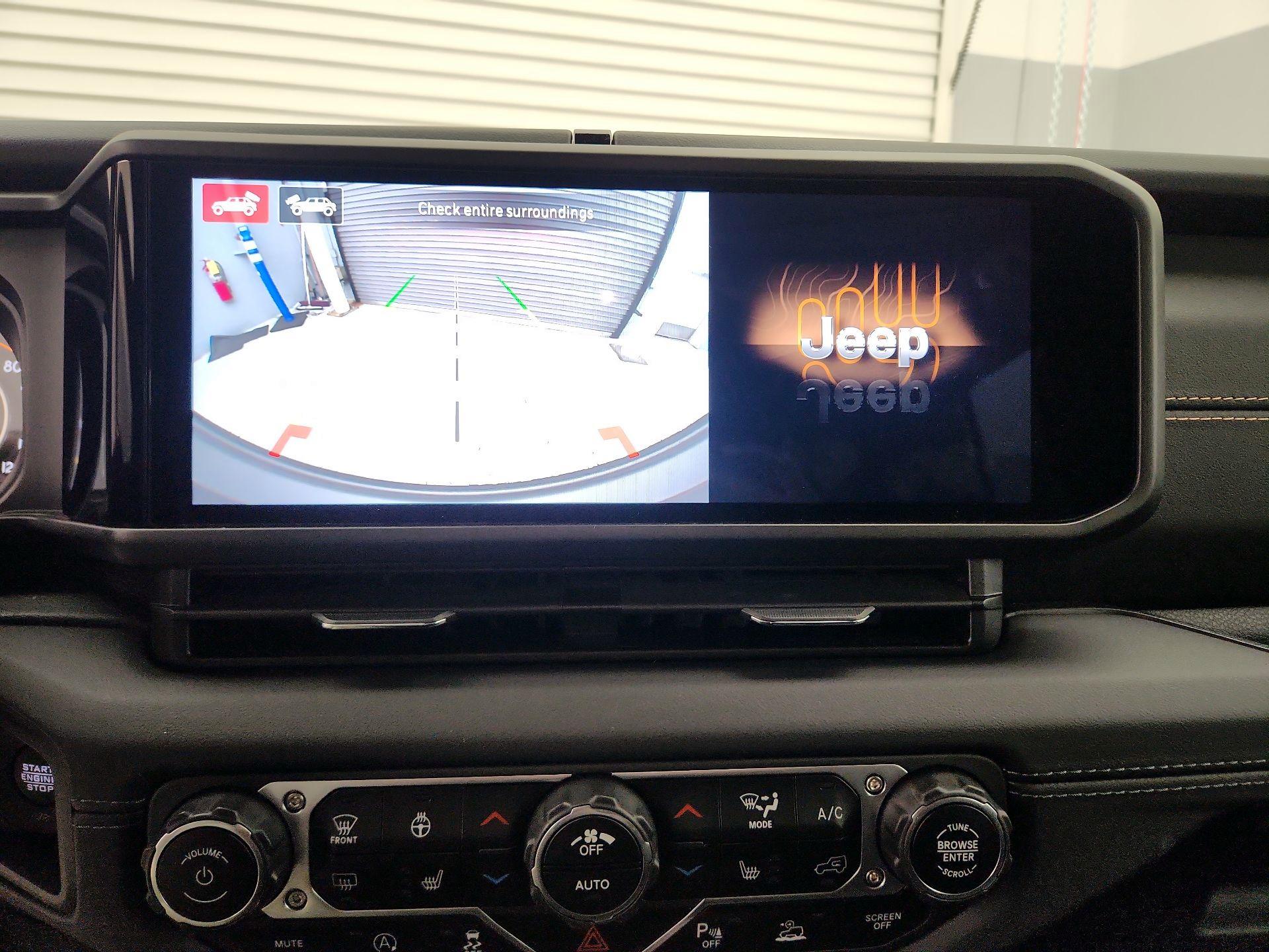 Thumbnail: 2024 Jeep Wrangler - 15