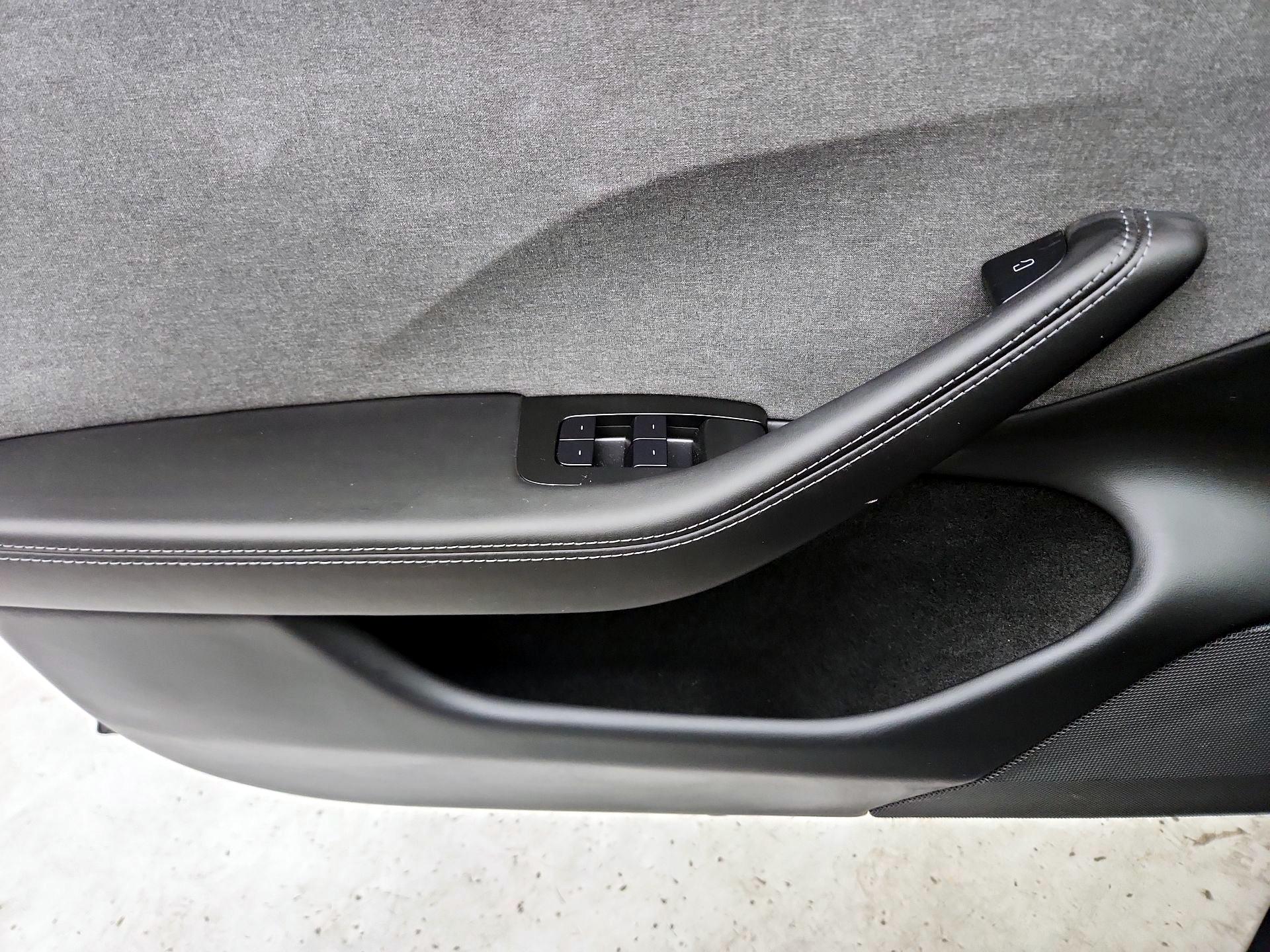 Thumbnail: 2025 Tesla Model 3 - 12