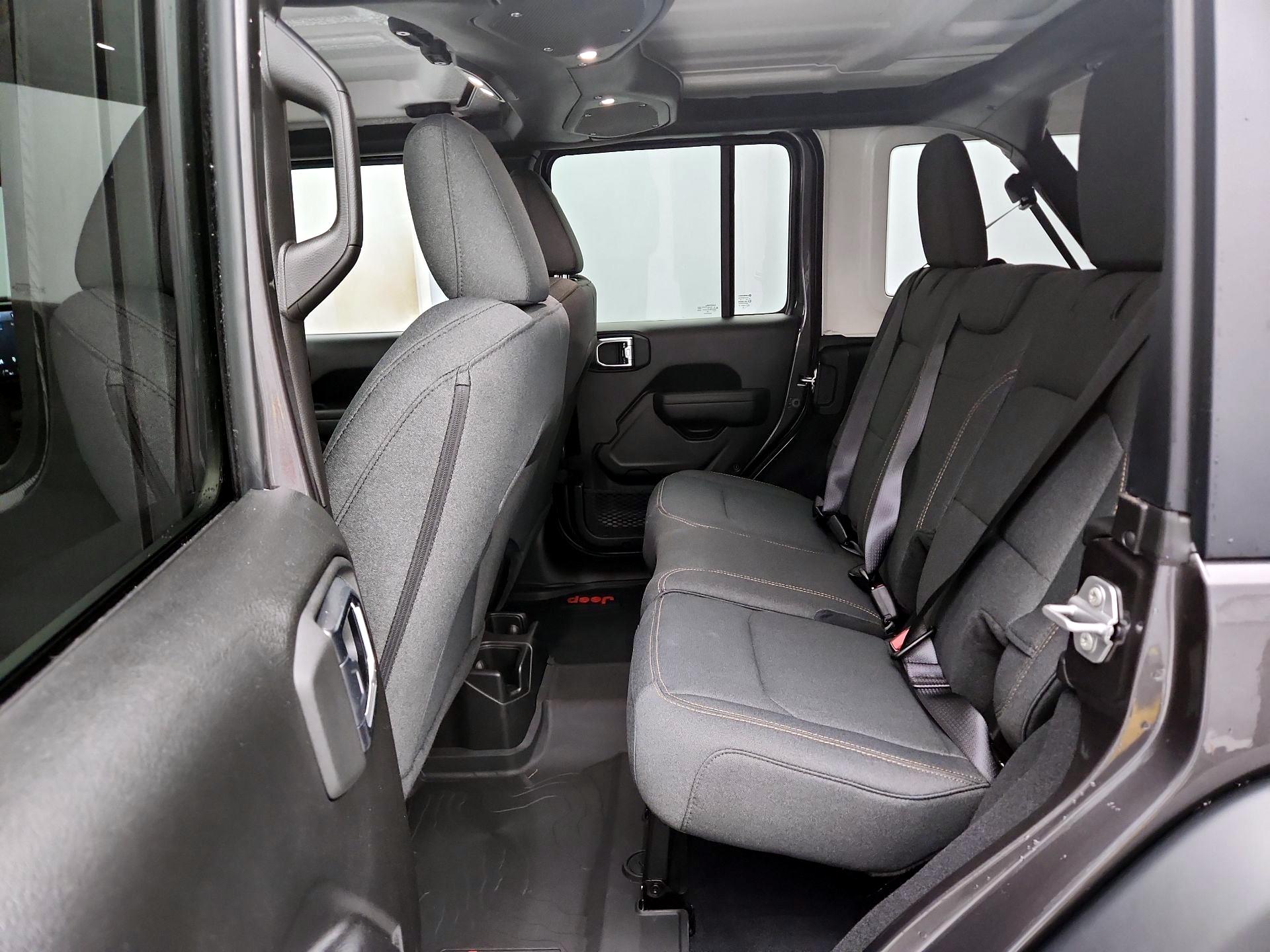 Thumbnail: 2025 Jeep Wrangler - 19
