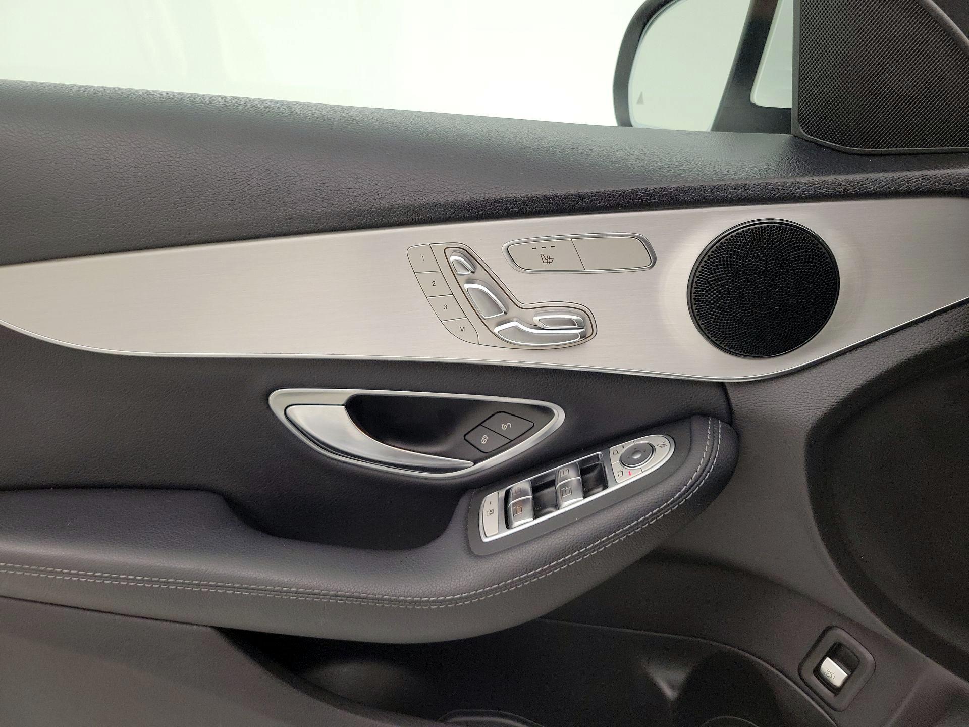 Thumbnail: 2019 Mercedes-Benz C-Class - 12