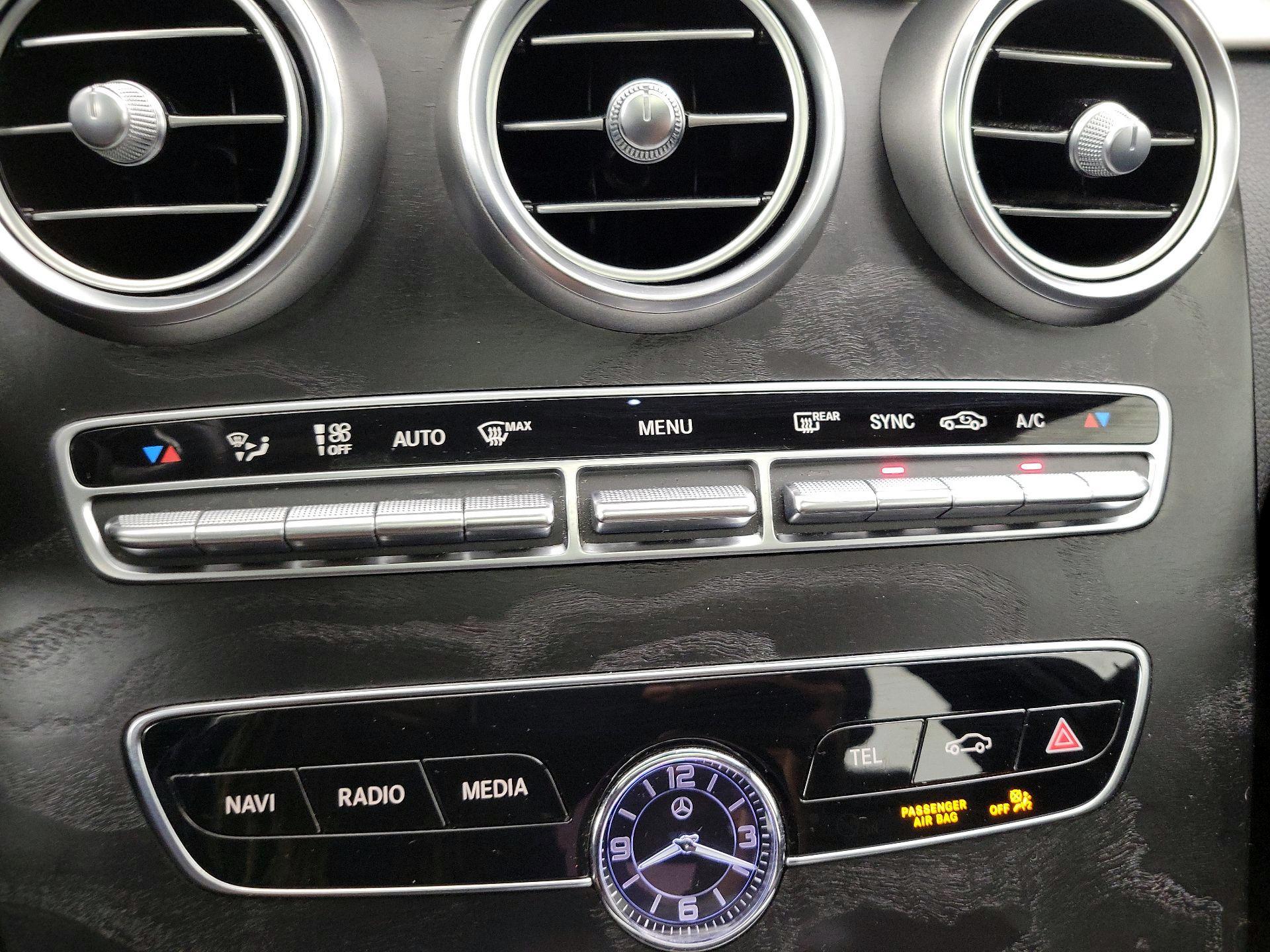 Thumbnail: 2019 Mercedes-Benz C-Class - 17