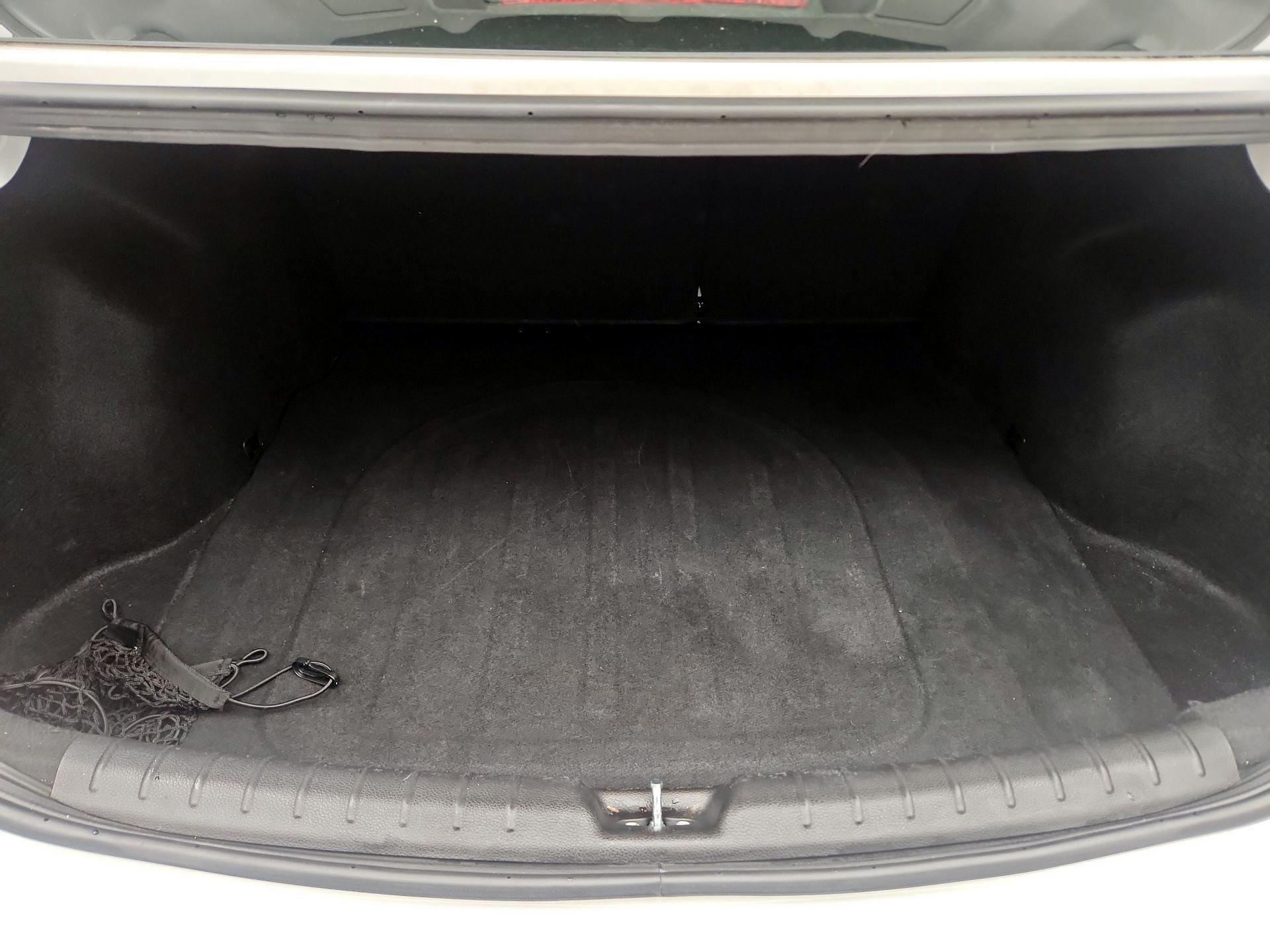 Thumbnail: 2023 Kia Rio - 19