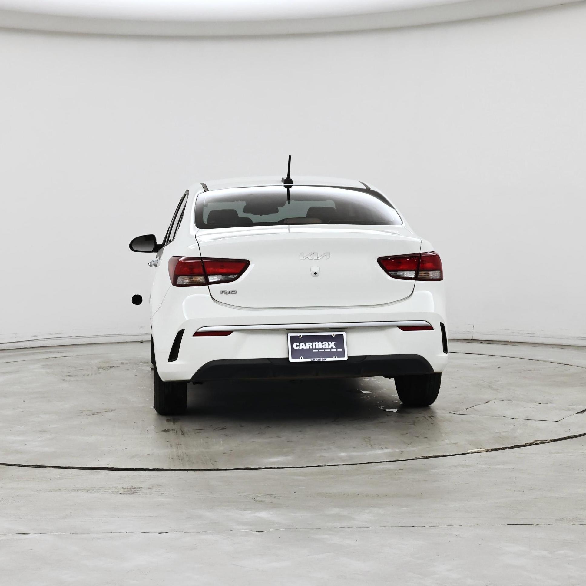 Thumbnail: 2023 Kia Rio - 6