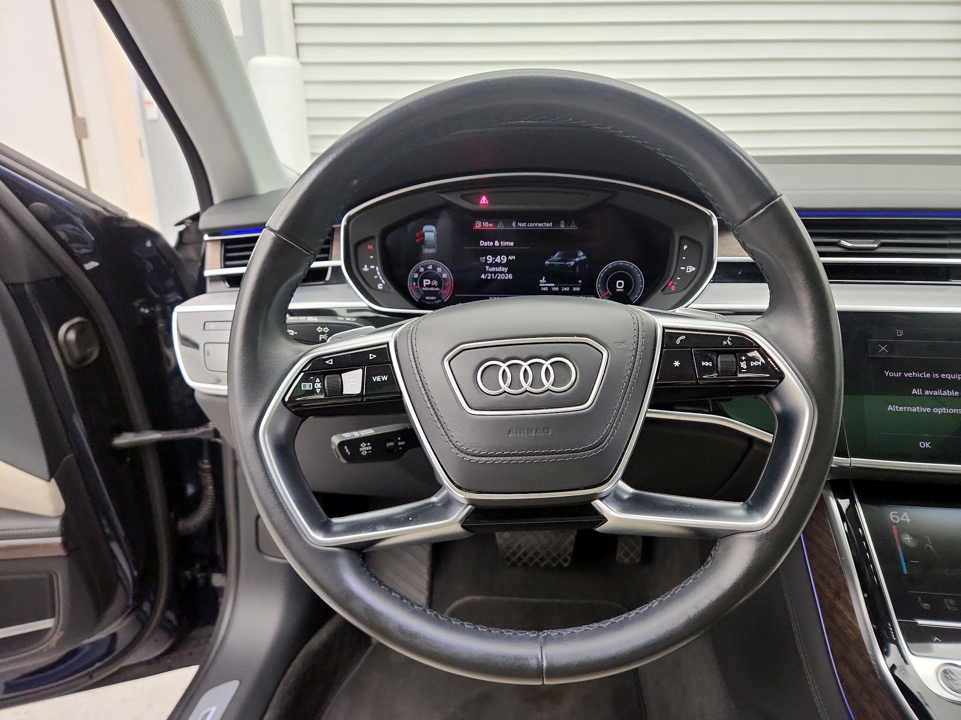 Thumbnail: 2022 Audi A8 - 10