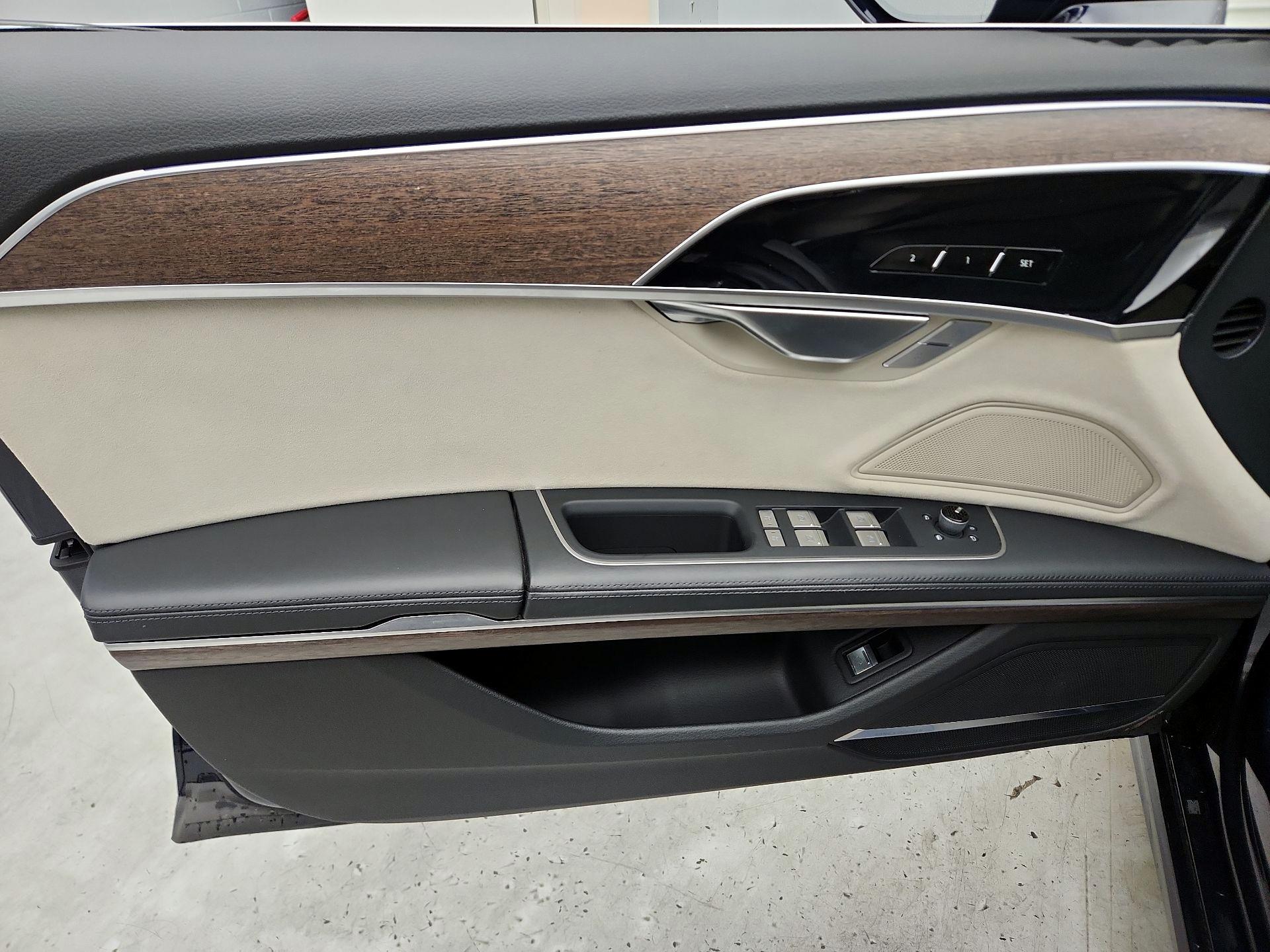 Thumbnail: 2022 Audi A8 - 12