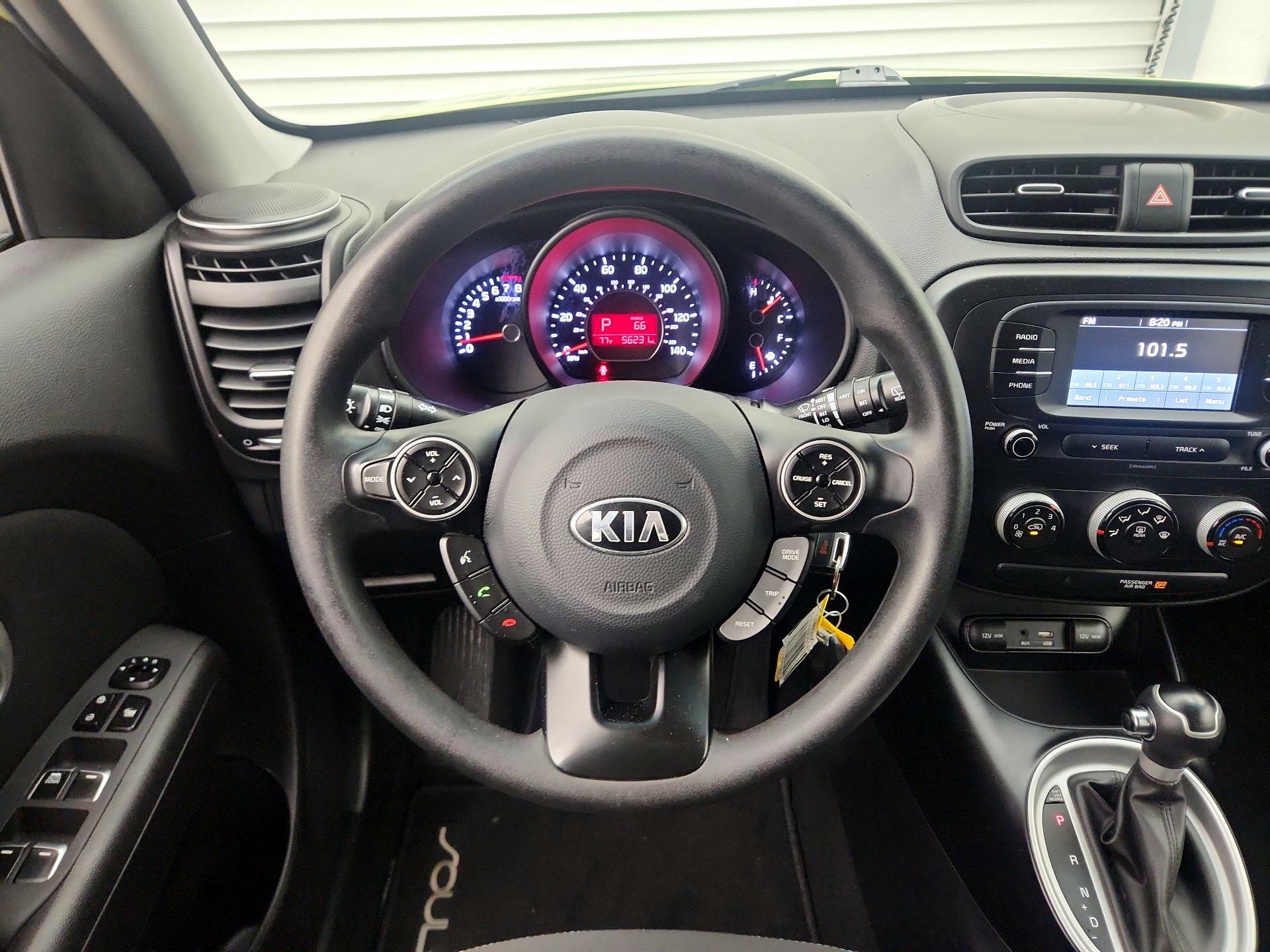Thumbnail: 2019 Kia Soul - 10