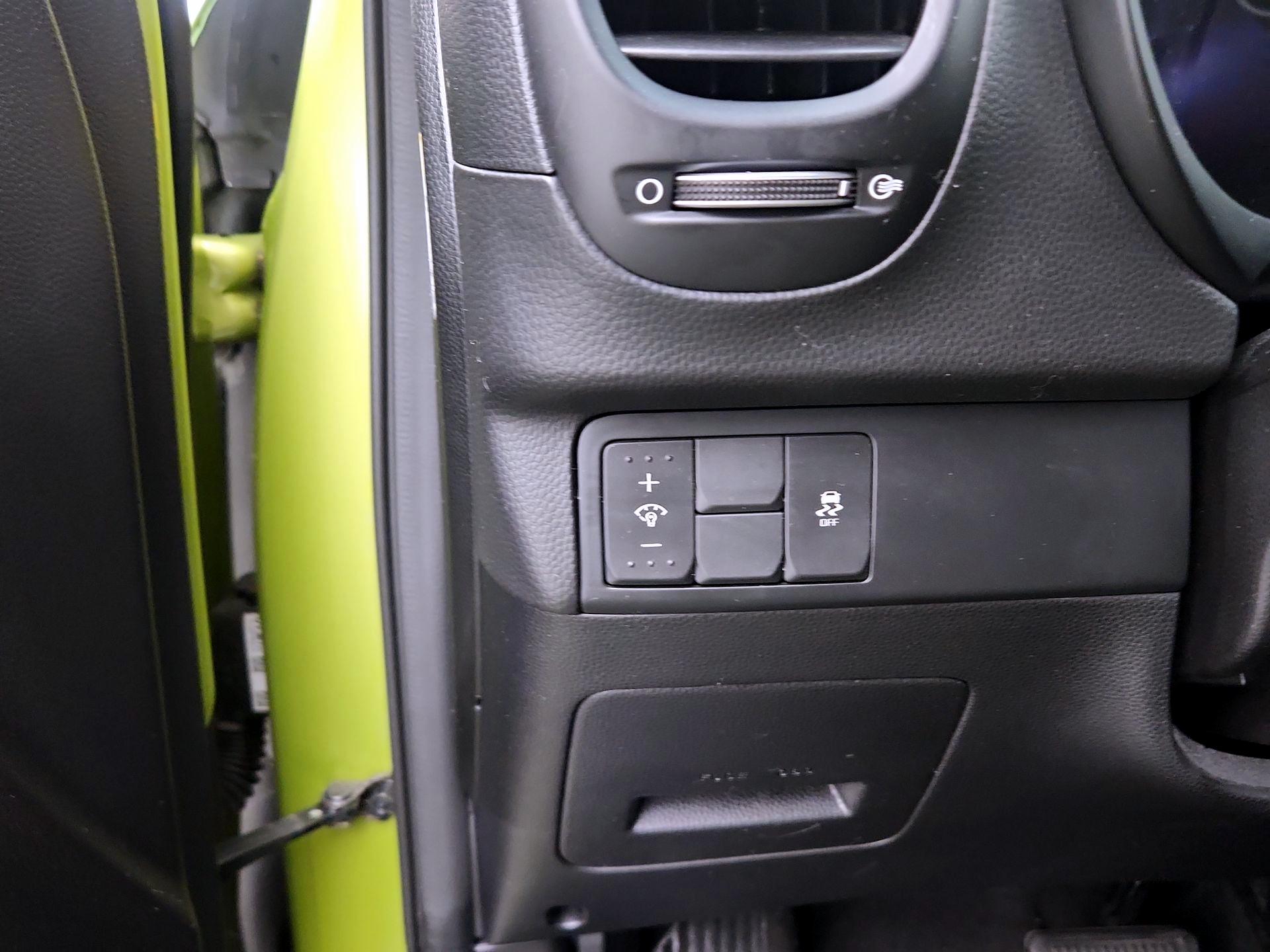 Thumbnail: 2019 Kia Soul - 13