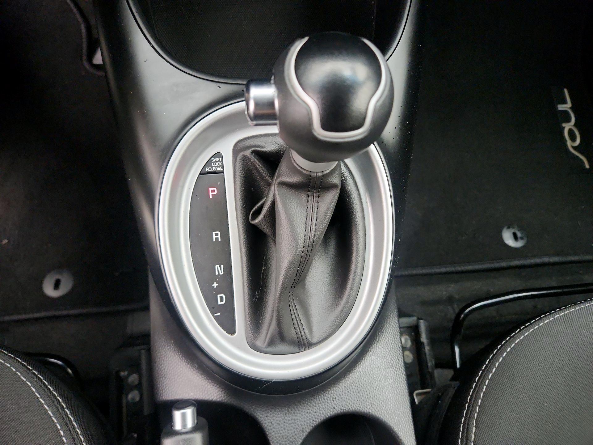 Thumbnail: 2019 Kia Soul - 17
