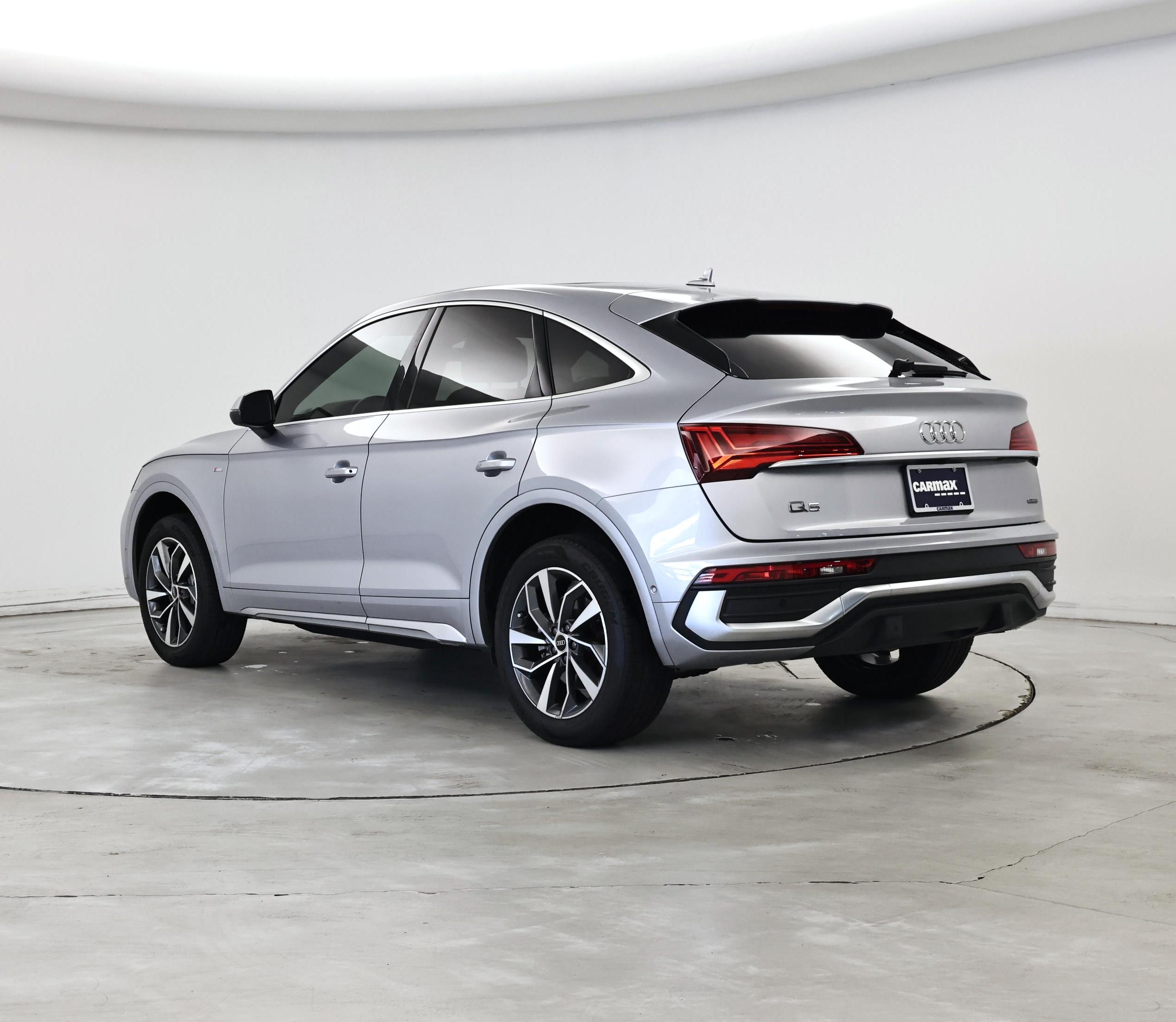 Thumbnail: 2022 Audi Q5 - 2