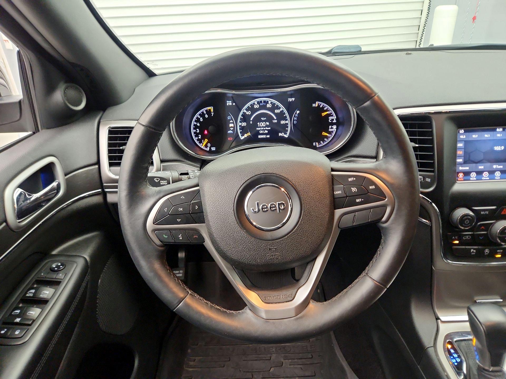 Thumbnail: 2018 Jeep Grand Cherokee - 10