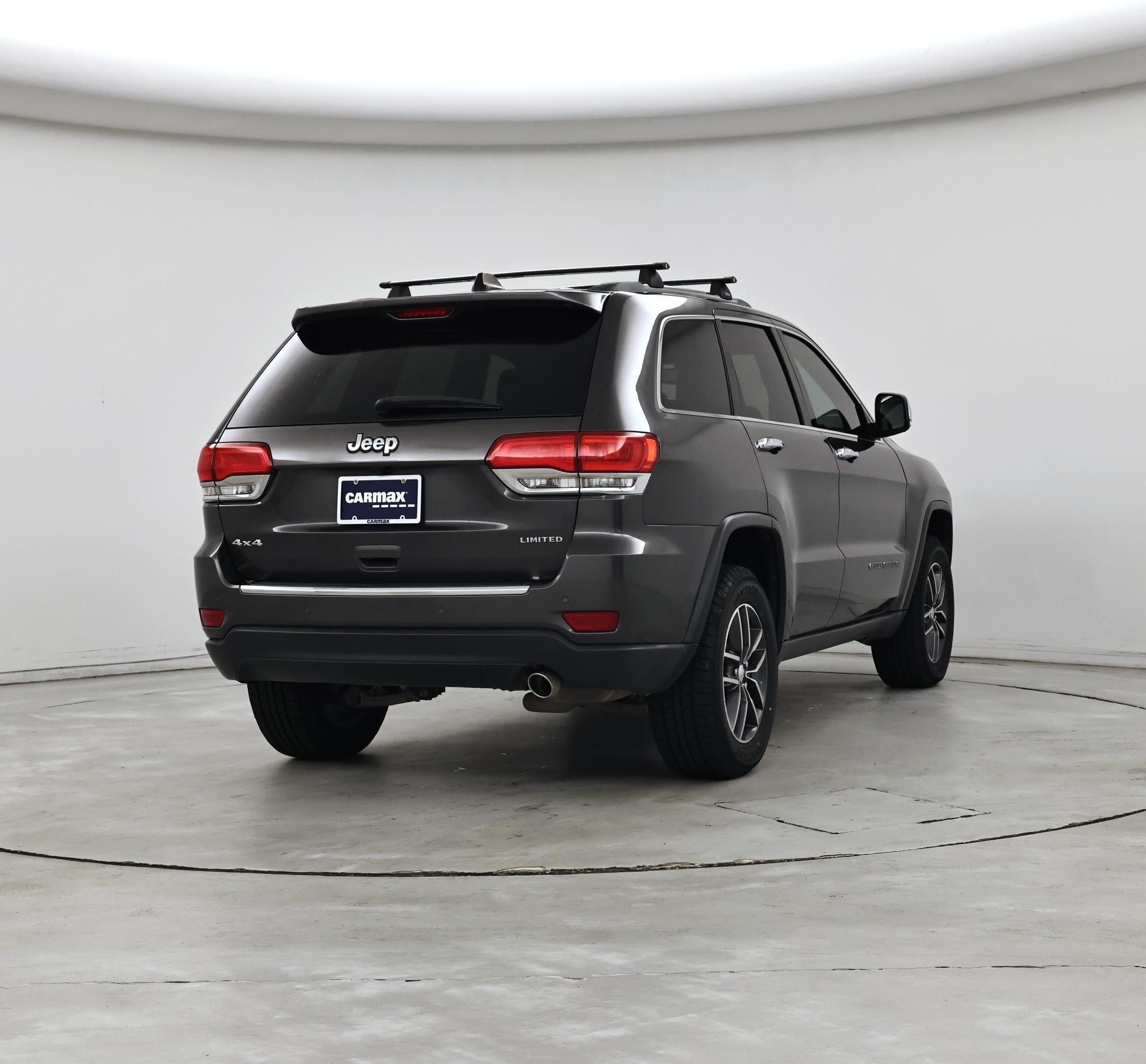 Thumbnail: 2018 Jeep Grand Cherokee - 8