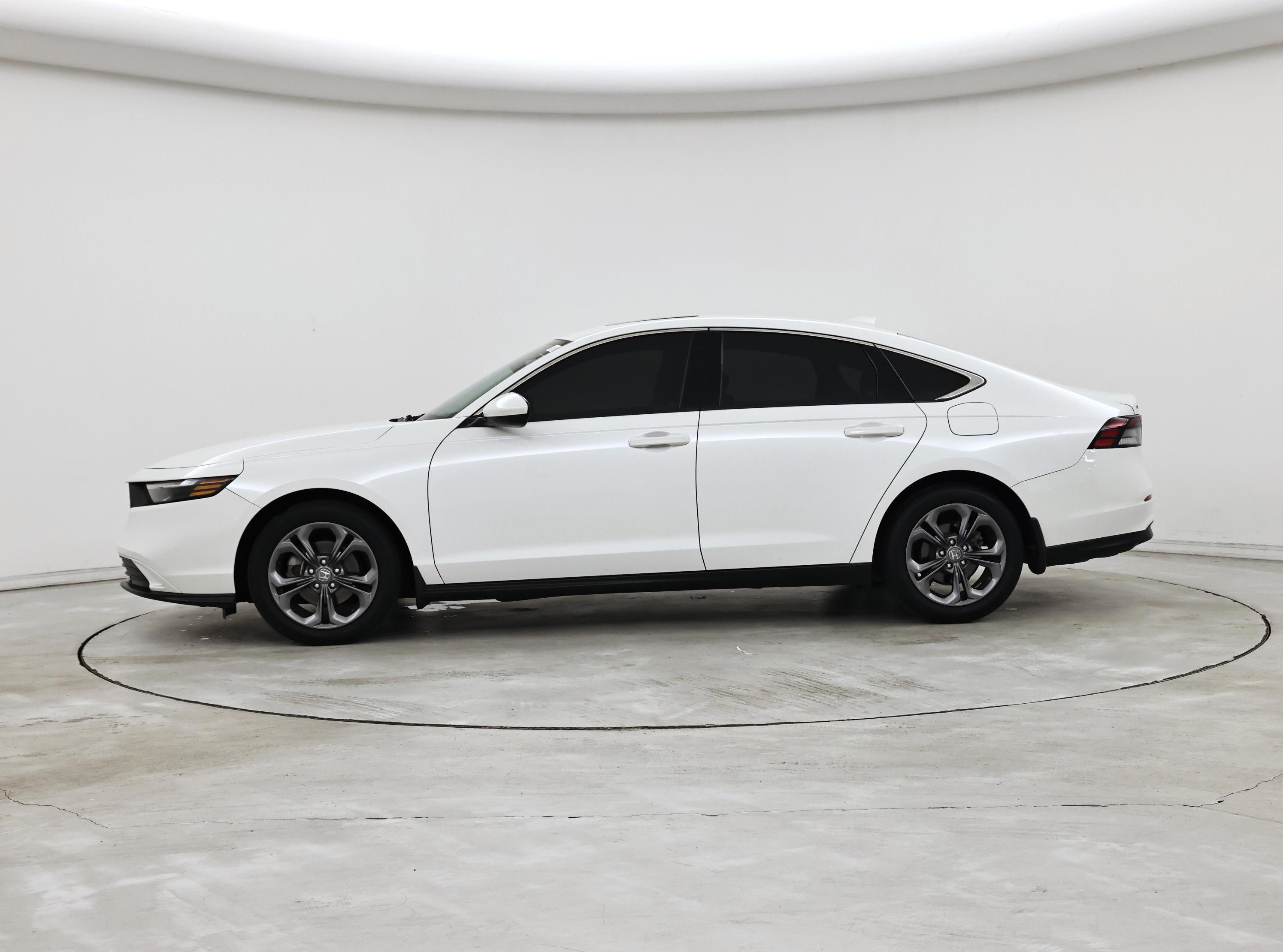 Thumbnail: 2023 Honda Accord - 3