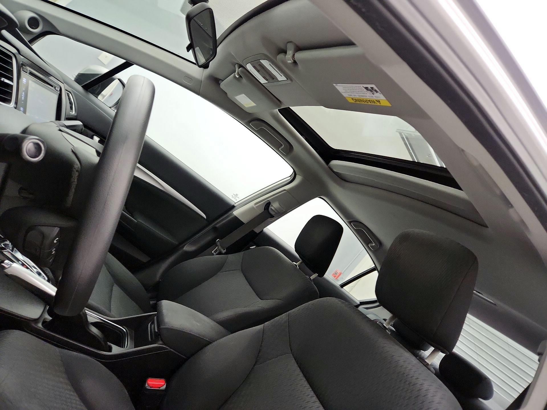 Thumbnail: 2015 Honda Civic - 19