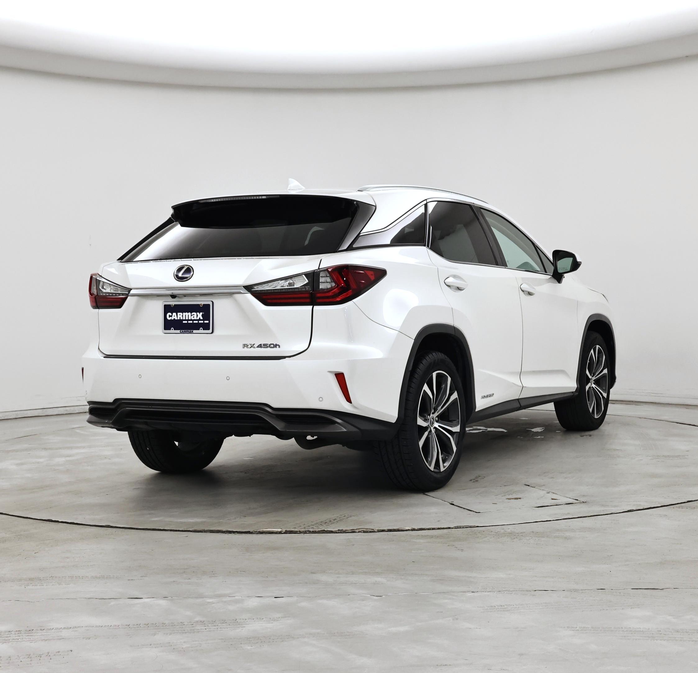 Thumbnail: 2018 Lexus RX - 8