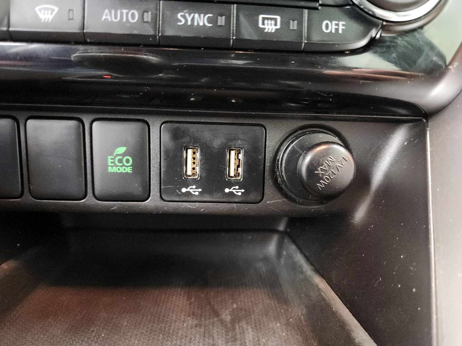 2022 Mitsubishi Eclipse Cross SE - Photo 20