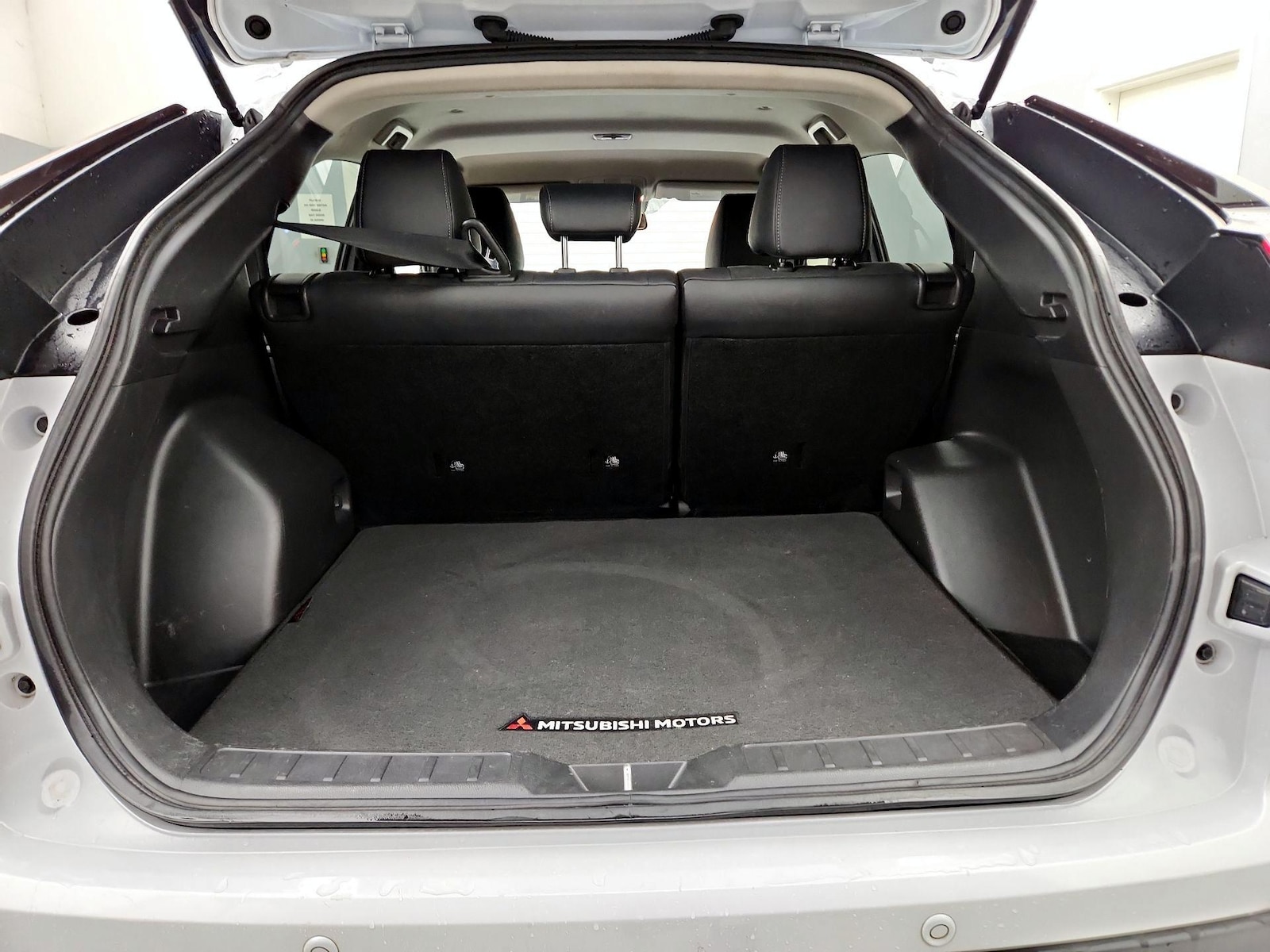 2022 Mitsubishi Eclipse Cross SE - Photo 22