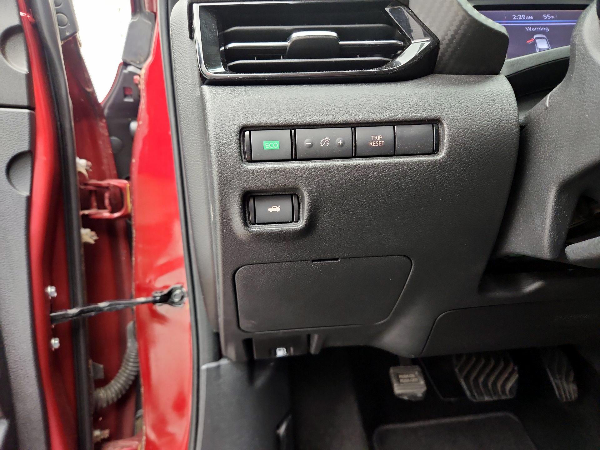 Thumbnail: 2020 Nissan Sentra - 13