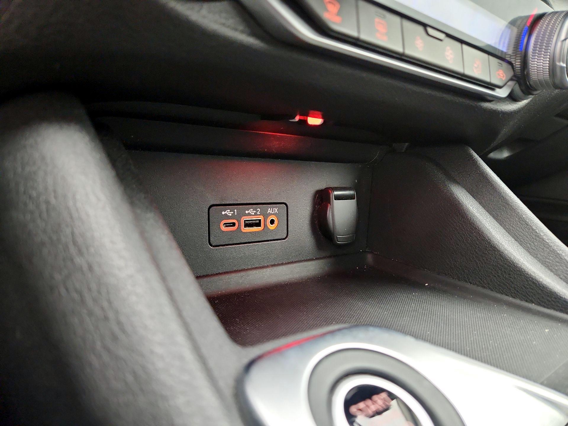 Thumbnail: 2020 Nissan Sentra - 18